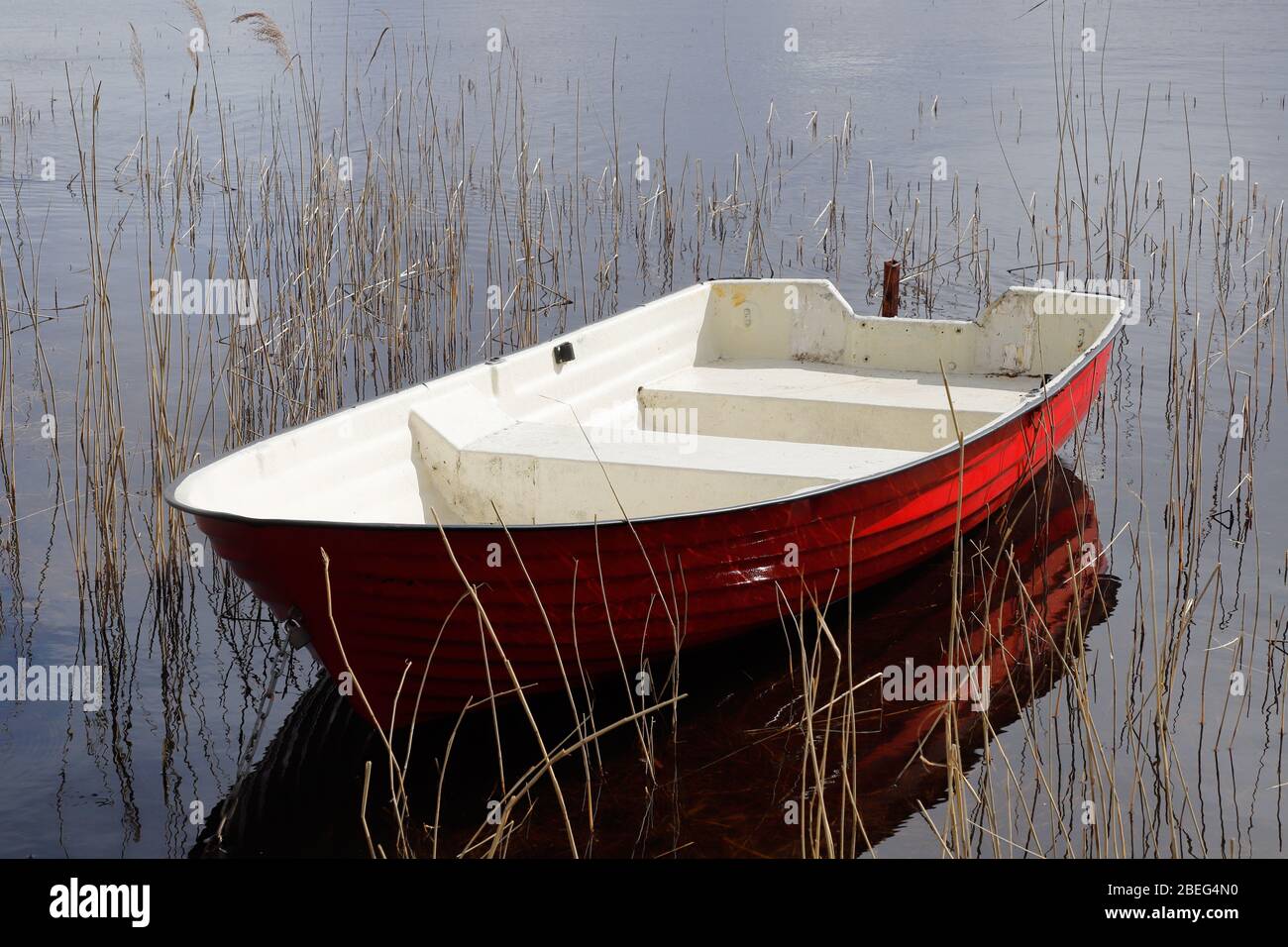 Plastic rowing boat Banque de photographies et d’images à haute ...