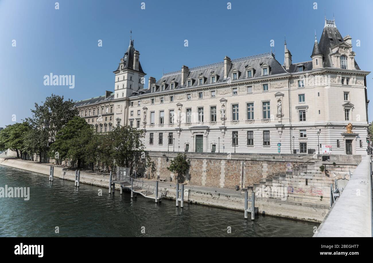 QUAI DES ORFEVRES, PARIS Banque D'Images