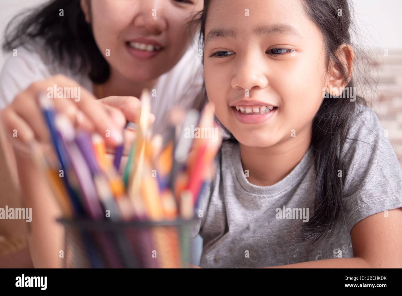 Maman Fille Banque D Image Et Photos Alamy Maman Fille Banque D Image Et Photos Alamy