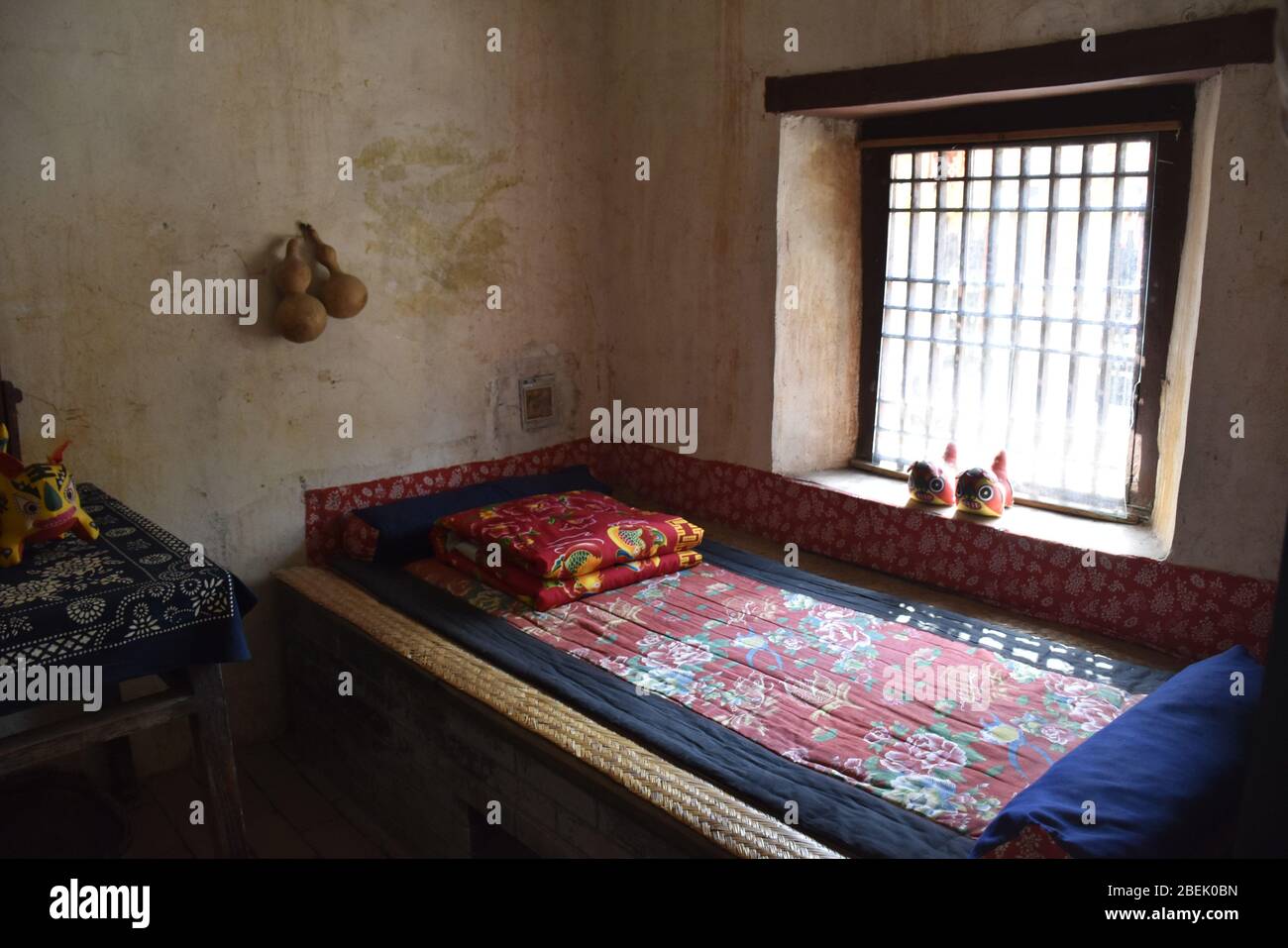 14 avril 2020, Weifang, Weifang, Chine: Shandongï¼ŒCHINA-le 12 avril 2020, l'exposition d'outils agricoles traditionnels dans le village ancien de jingtang, ville de weifang, province de shandong, Témoin de la culture agricole de la Chine centrale et reproduit de manière frappante la scène du boom agricole.le village de puits d'étang est situé dans la ville de qingzhou à 15 kilomètres au sud-ouest de la province de shandong, appartenant à l'agence de rue wangfu, est situé dans la ville de qingzhou, le transport pratique, à la fois la topographie typique des collines shandong, il y a aussi une région typique de la montagne yimeng de villages, de logements, de temples Banque D'Images