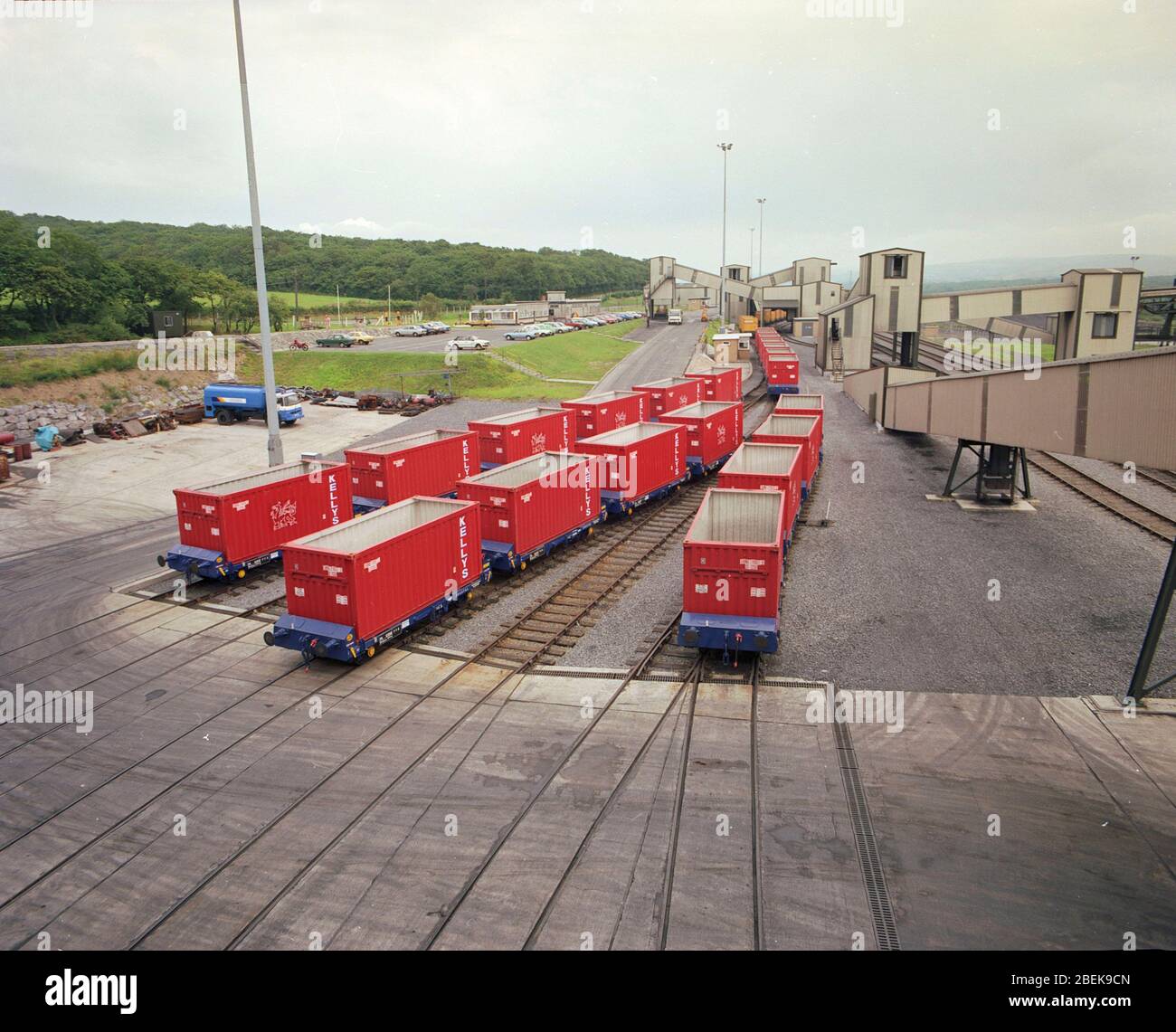 1987, transport ferroviaire du charbon entre Coed Bach et le port de Swansea, Pays de Galles du Sud, Royaume-Uni Banque D'Images