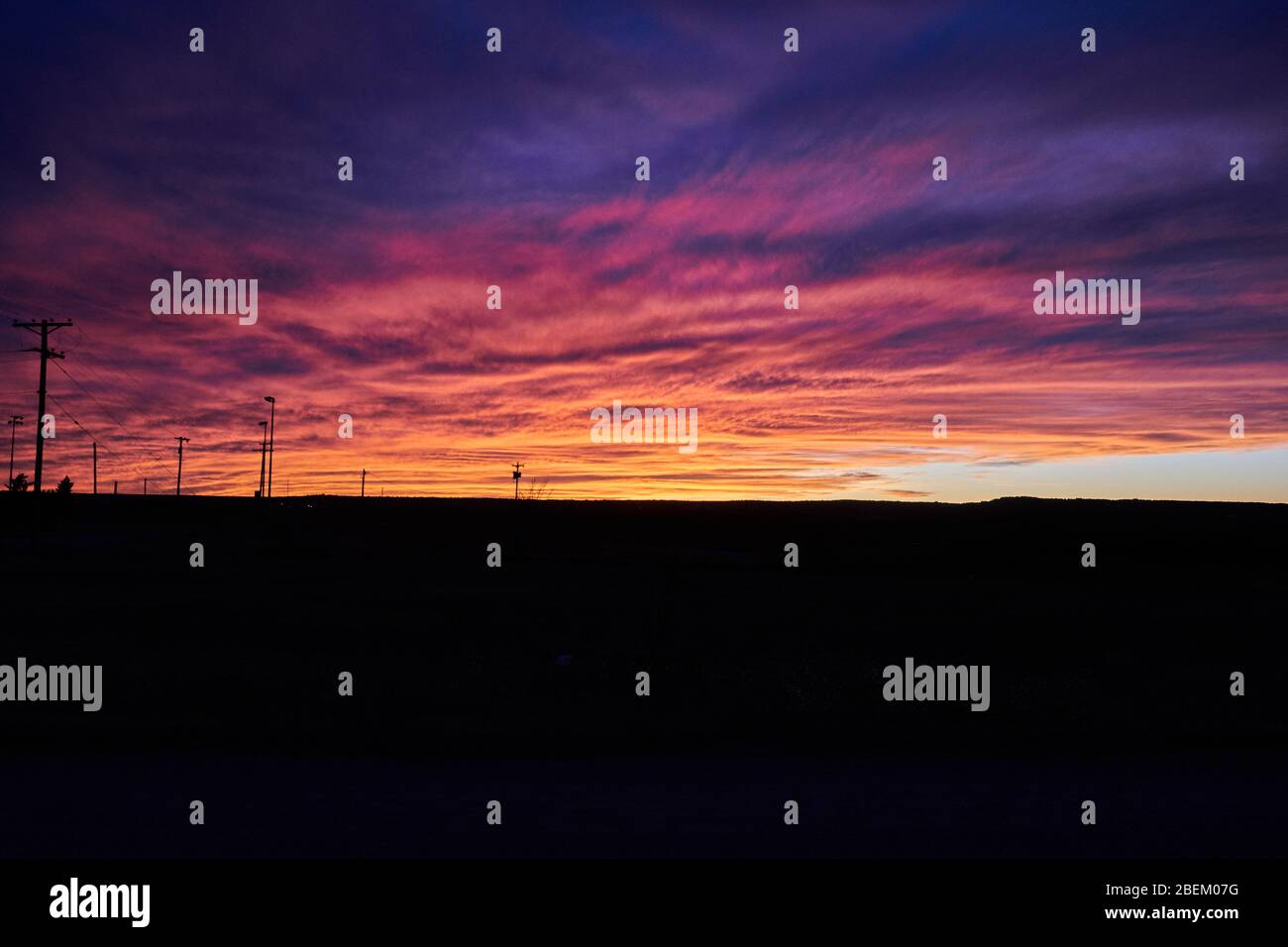 Magnifique ciel coucher de soleil désert coloré au Texas Banque D'Images