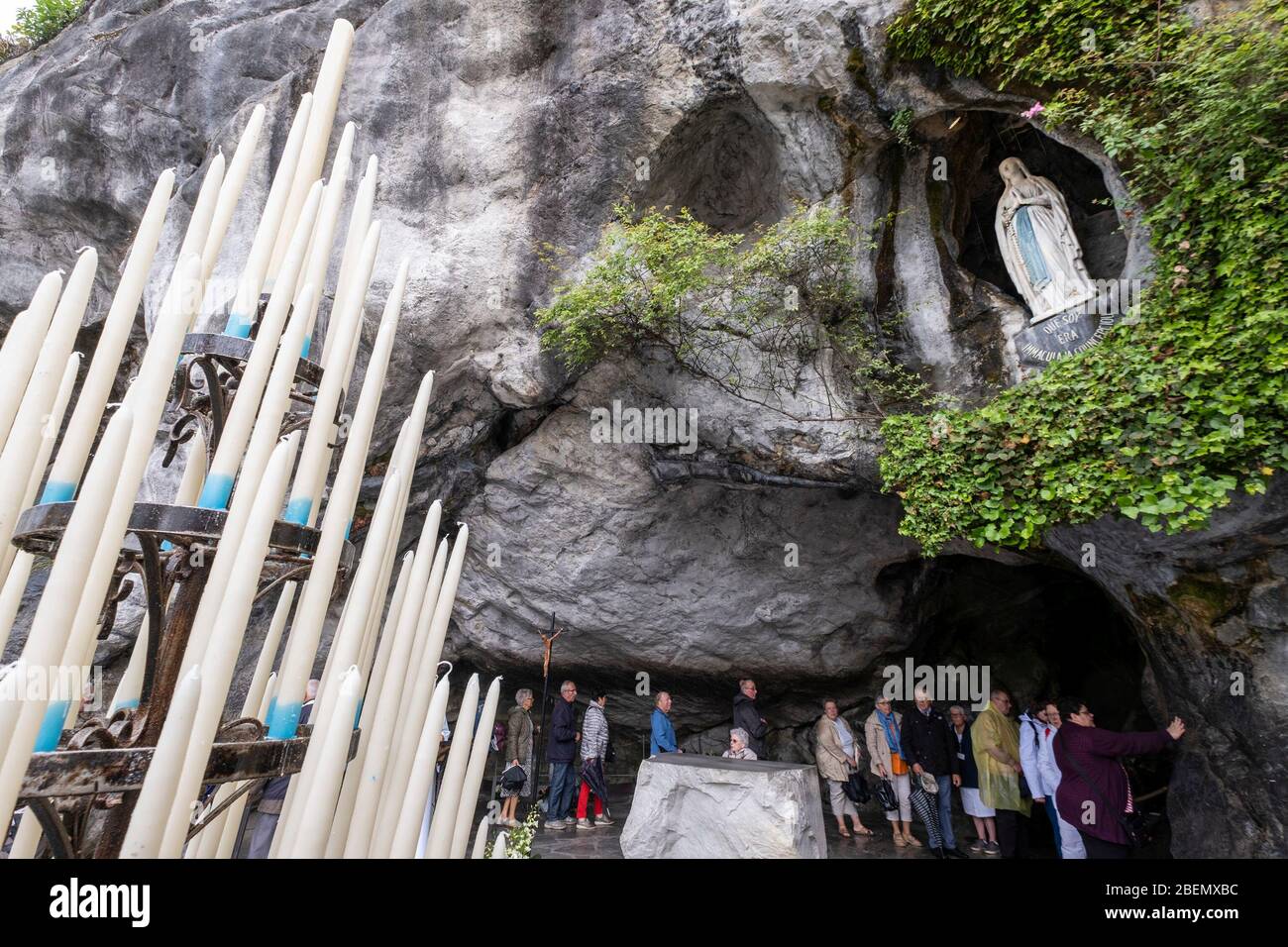 Grotte de Massabielle à Lourdes, France, Europe Banque D'Images