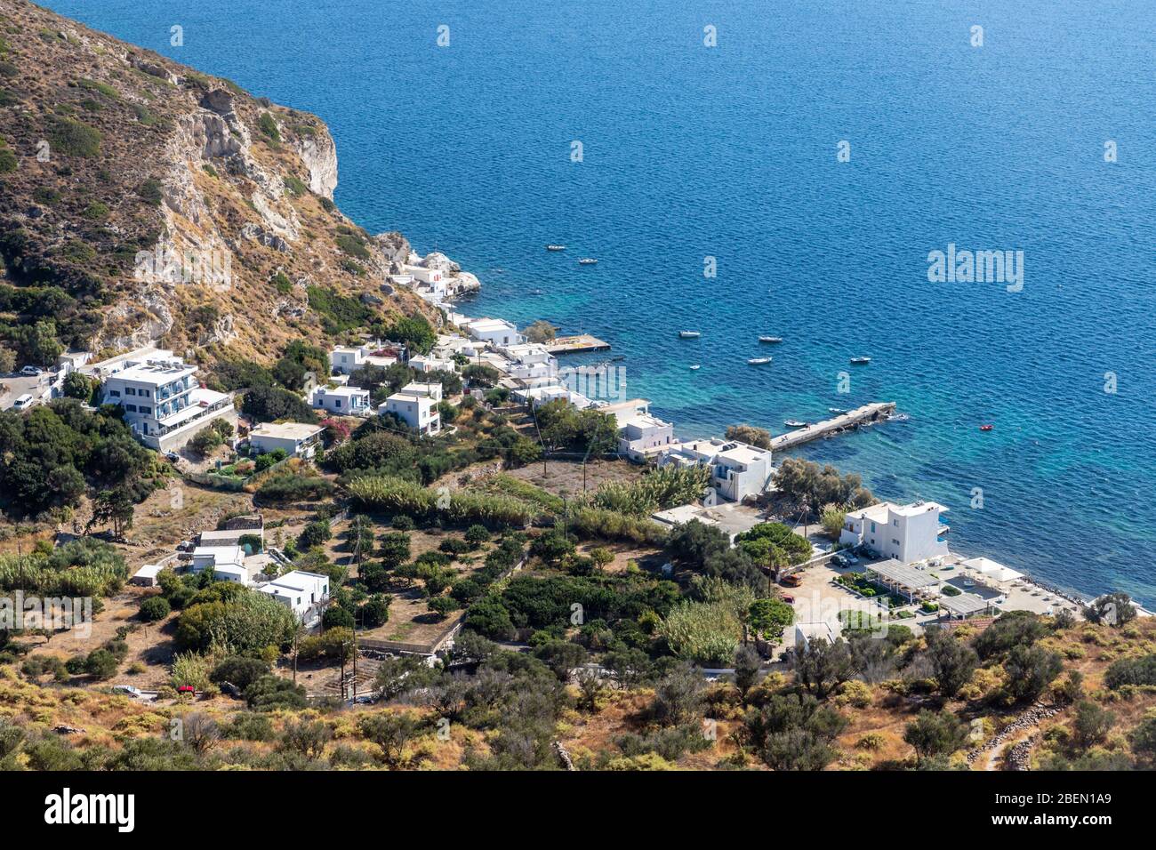 Vue aérienne sur la plage de Klima, Milos, Grèce Banque D'Images