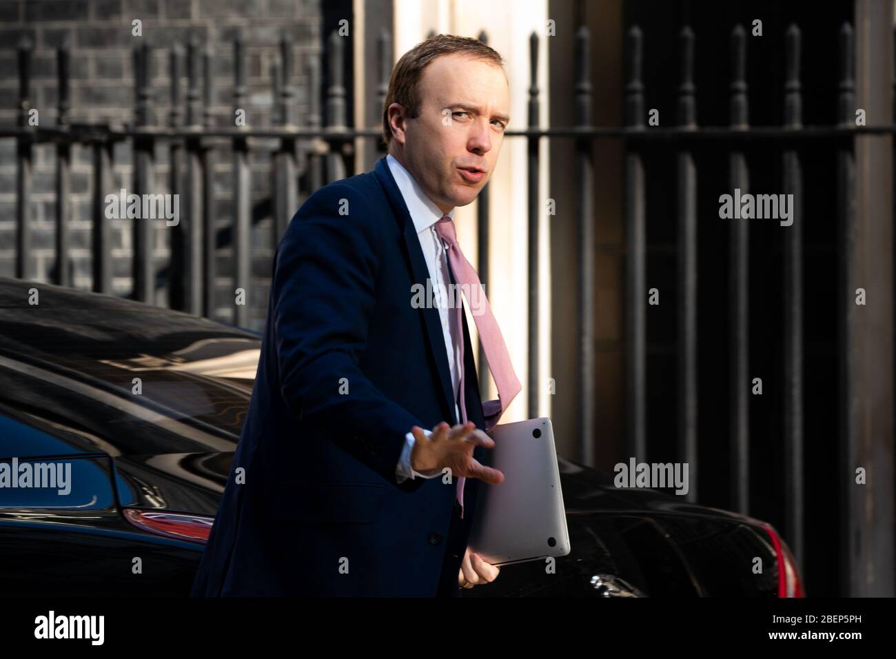 Le secrétaire d'État à la Santé et aux soins sociaux Matt Hancock arrive à Downing Street, Londres. Banque D'Images