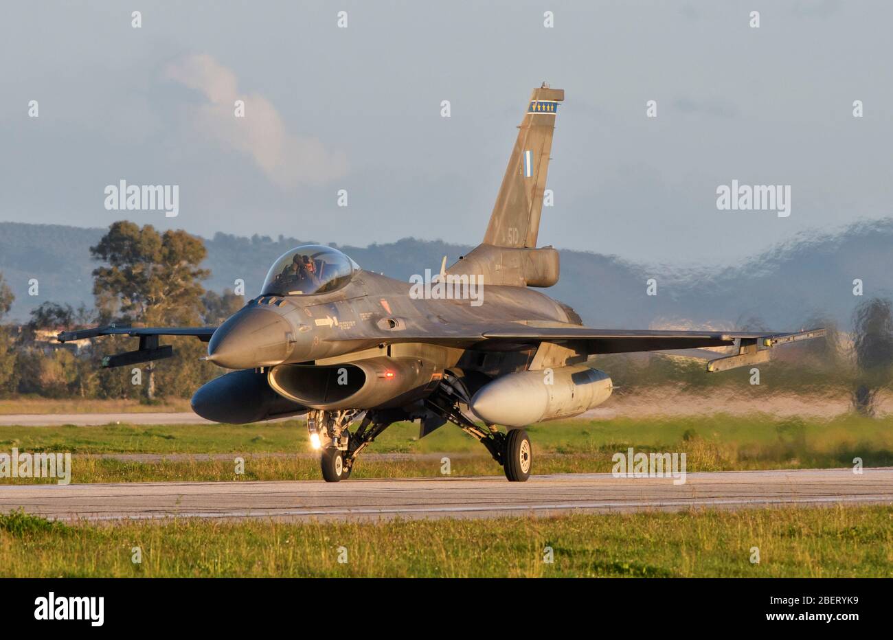 Force aérienne hellénique F-16 lors de l'exercice iniohos 2018, Grèce. Banque D'Images