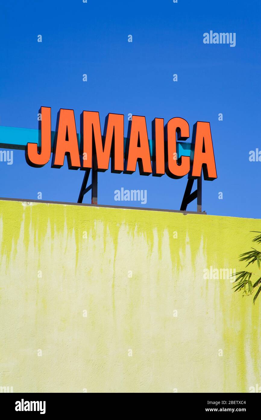 Harley Davidson Store, Island Village Entertainment Complex, Ocho Rios, St. Ann's Parish, Jamaïque, Caraïbes Banque D'Images