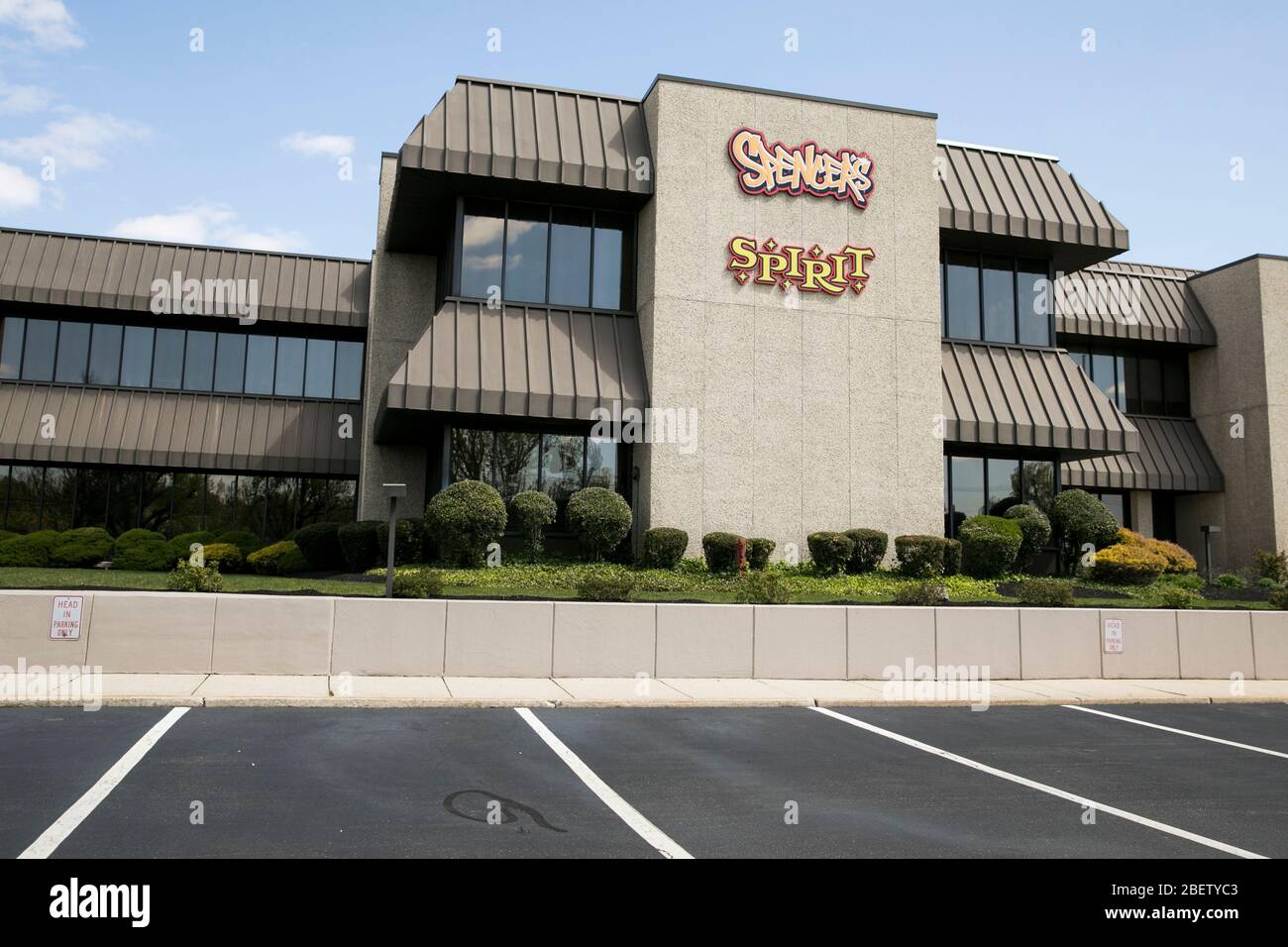 Un logo à l'extérieur du siège social de Spencer Gifts dans le canton d'Egg Harbour, New Jersey, le 11 avril 2020. Banque D'Images