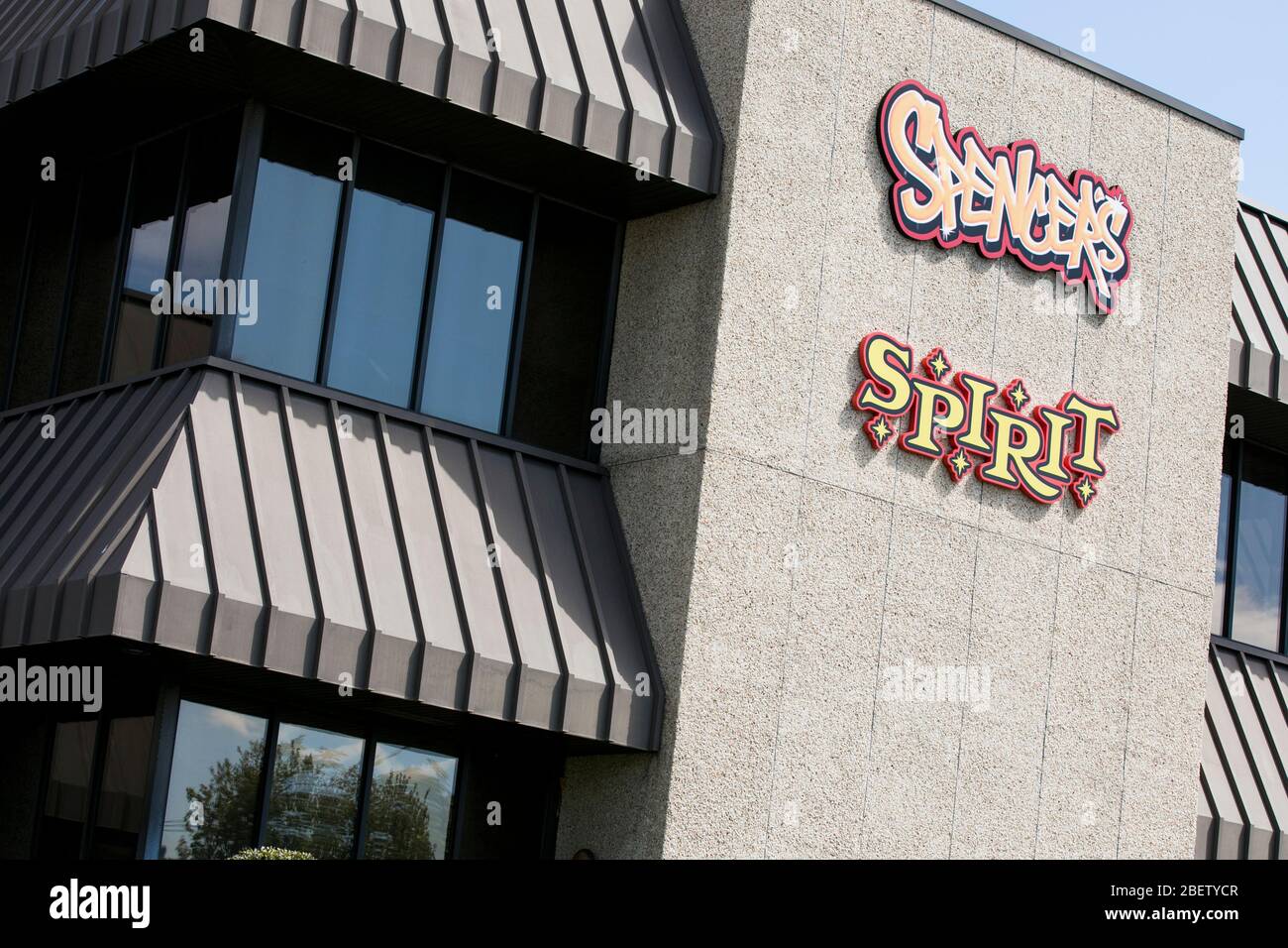 Un logo à l'extérieur du siège social de Spencer Gifts dans le canton d'Egg Harbour, New Jersey, le 11 avril 2020. Banque D'Images