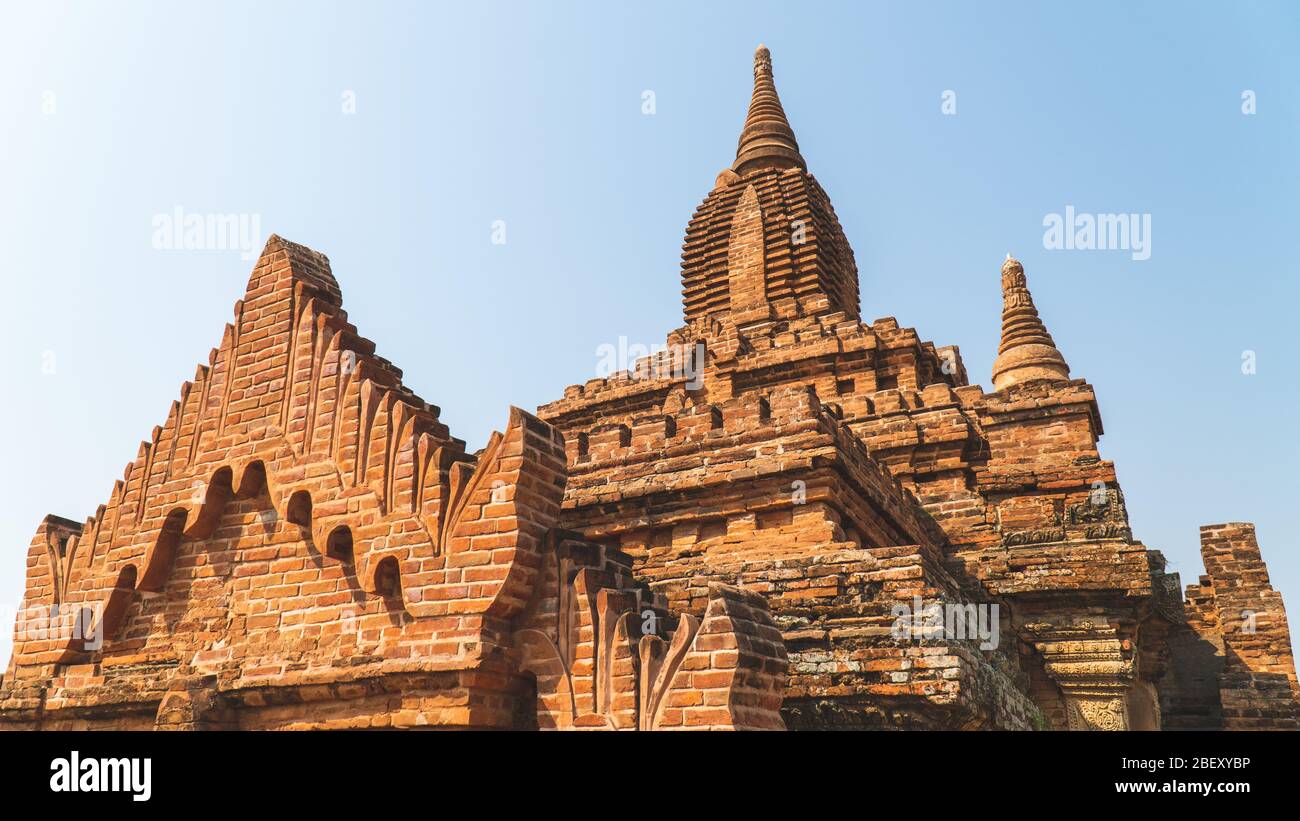 Temple bouddhiste du vieux Bagan Brick Monastère du Myanmar, anciennement cité ancienne de Pagan et site classé au patrimoine mondial de l'UNESCO situé dans la région de Mandalay de Myan Banque D'Images