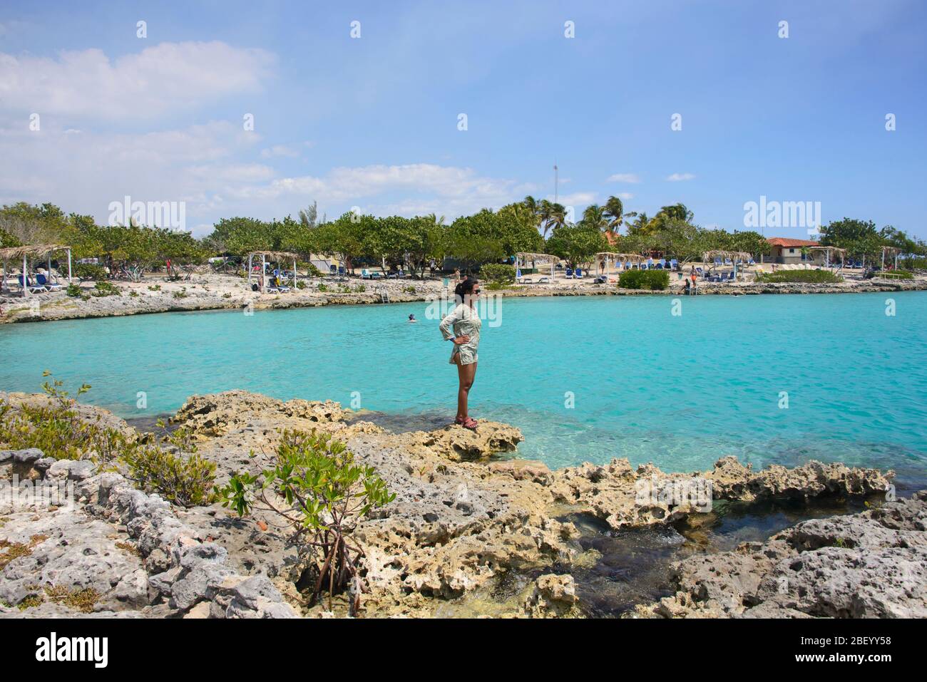Belle mer des Caraïbes à Caleta Buena, Playa Giron, Cuba Banque D'Images