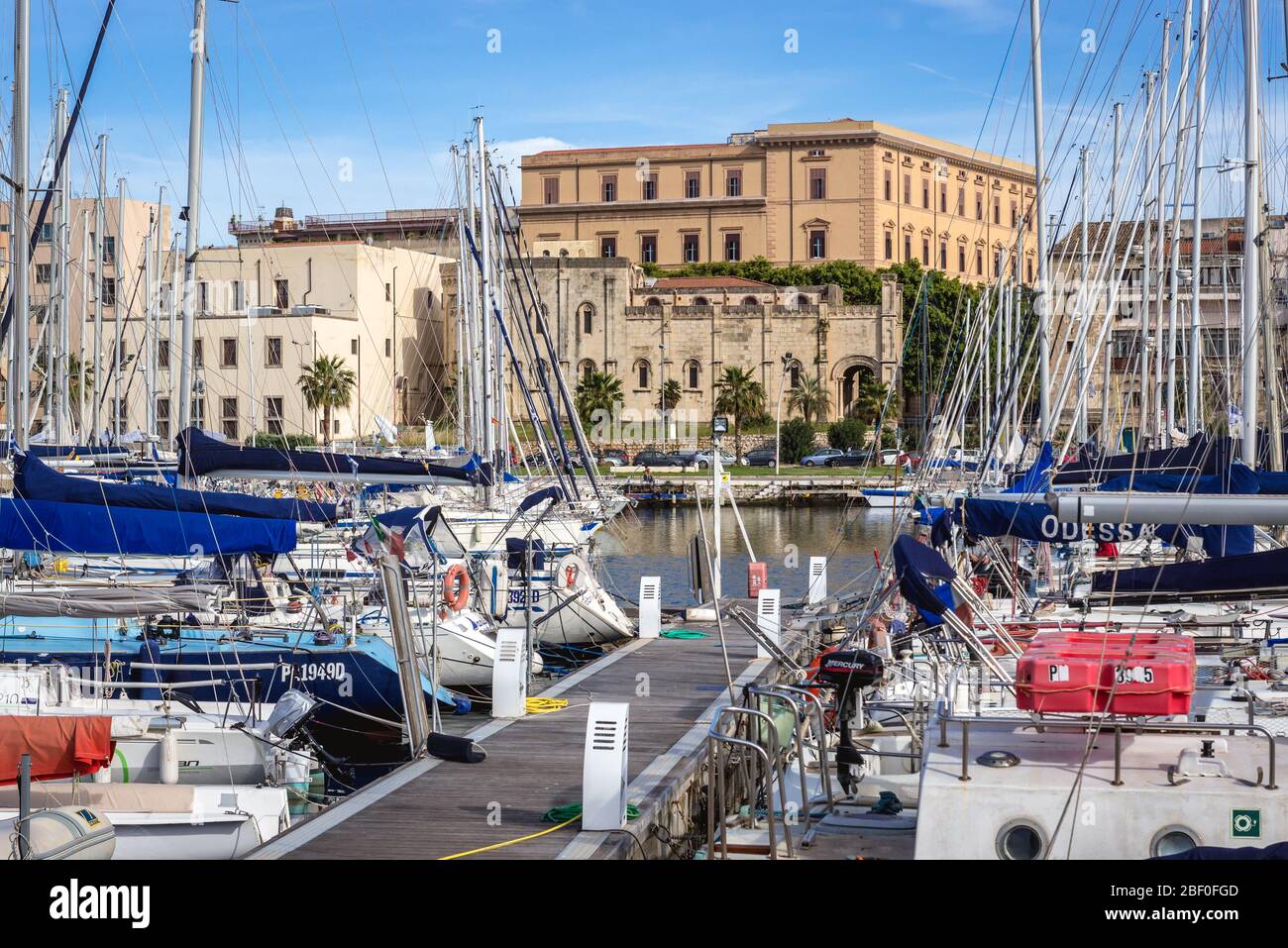 Église Santa Maria della Catena dans la région de la Cala, Port de Palerme ville du sud de l'Italie, capitale de la région autonome de Sicile Banque D'Images