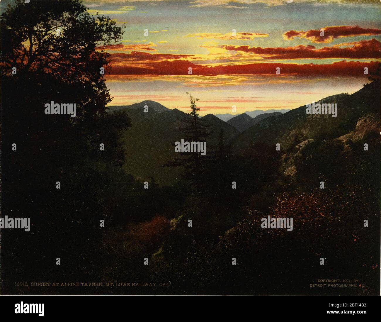 Coucher de soleil à Alpine Tavern Mt Lowe Railway Cal. Banque D'Images