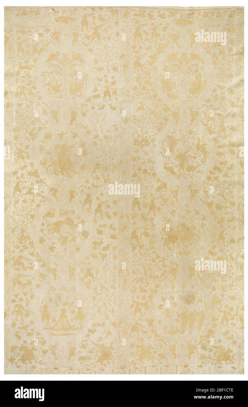 Housse. Groupes figuraux indo-européens, combinaisons végétales et animales, dans de grands médaillons à lit en arrangement horizontal-vertical sur un terrain rempli de petites figures, motifs floraux, oiseaux et animaux. Dans la chaîne en soie jaune grossière sur un sol en coton non teint. Banque D'Images