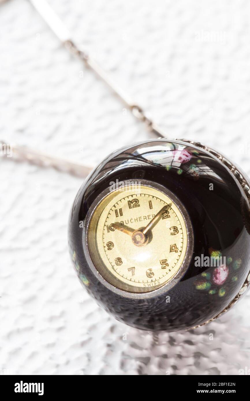 Montre suisse vintage outlet