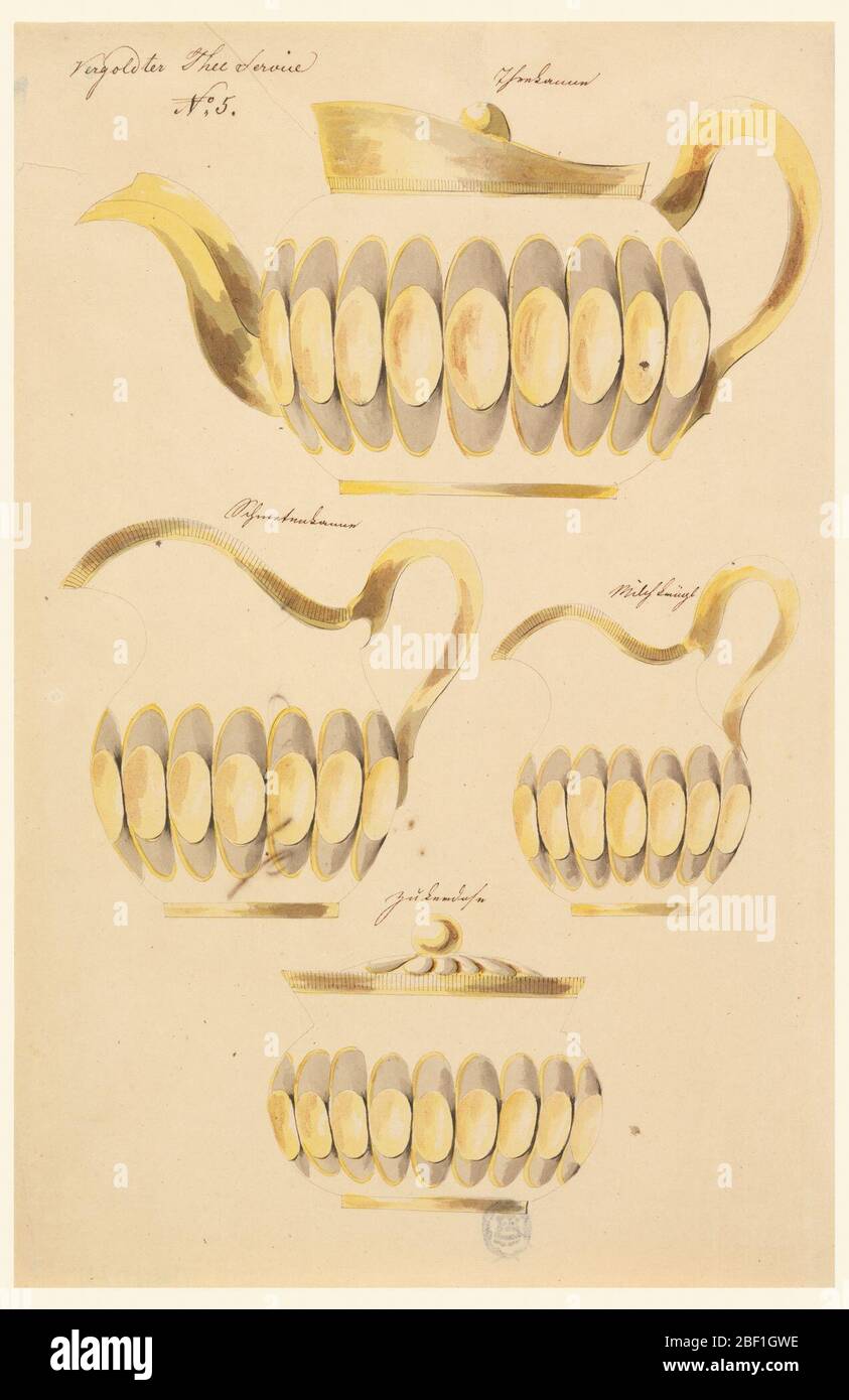 Motifs pour le Pitcher de lait Teapot Hot Water et le bol à sucre. Dessins  pour parties d'un service de thé, y compris divers pichets et bol à sucre.  Probablement fait de