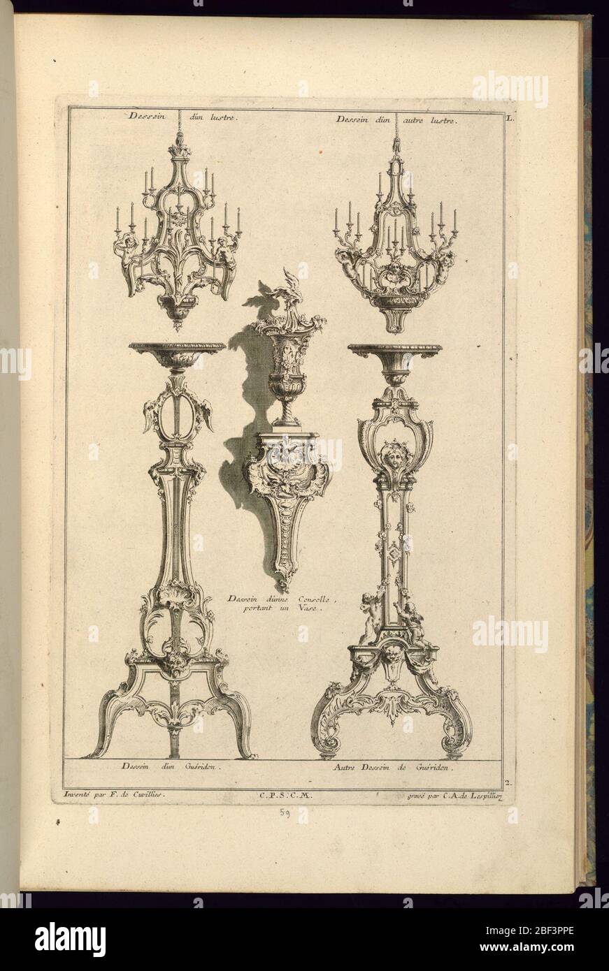 Conception pour deux chandeliers, deux Gueridons et un support mural avec vase. Trois modèles avec légendes individuelles. Banque D'Images