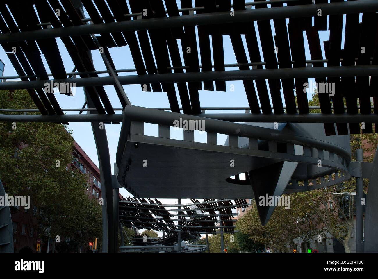 Années 1990 Déconstructivisme Déconstructiviste Architecture structure de l'acier Pergoles de l'Avinguda Icaria, Barcelone, Espagne par Enric Miralles et Carme Pinos Banque D'Images