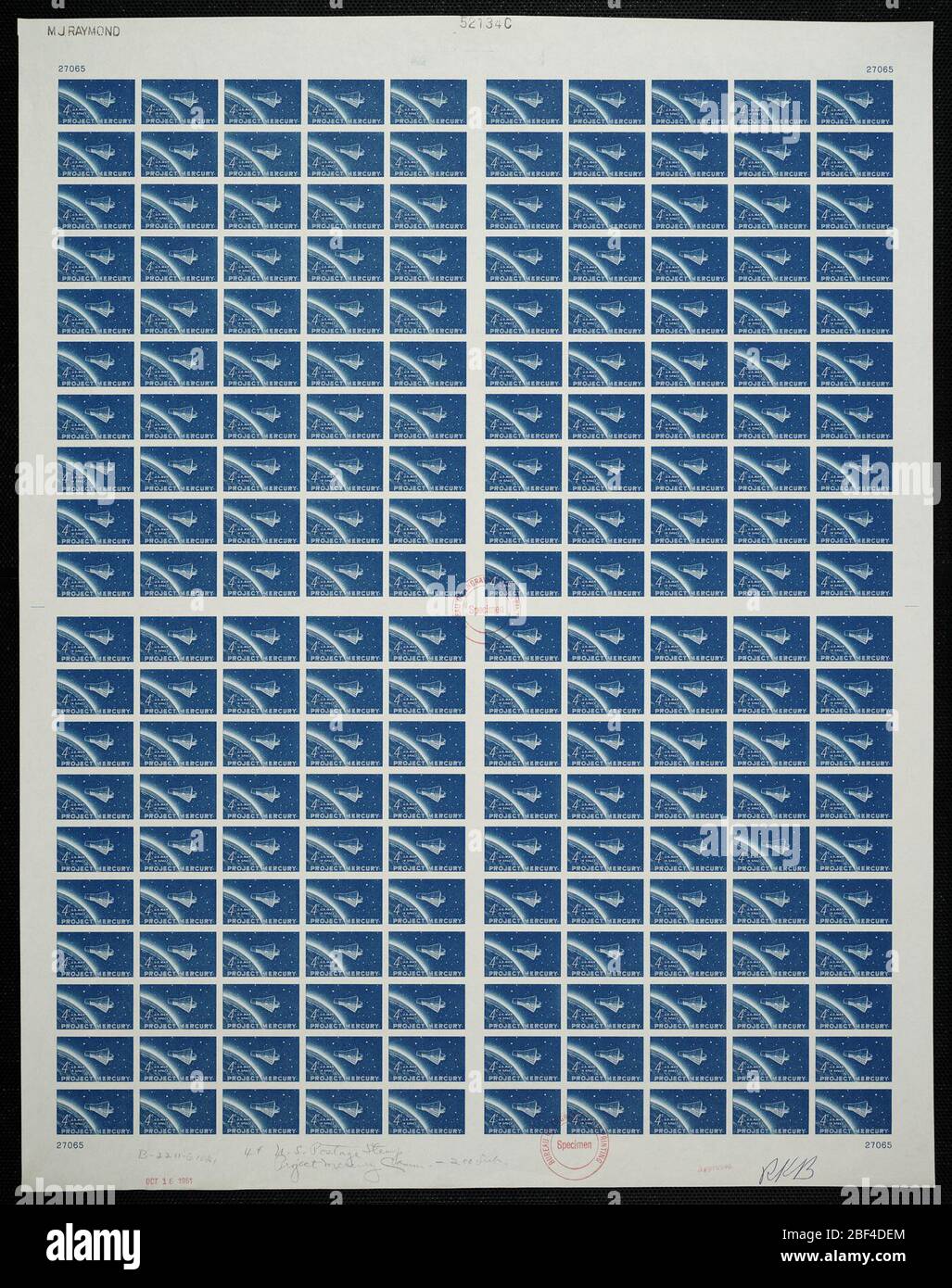 4 c projeter la résistance aux plaques de mercure. Les épreuves certifiées de plaque sont la dernière preuve imprimée de la plaque avant d'imprimer les timbres au Bureau de l'gravure et de l'impression. Ces épreuves de plaque sont uniques, avec les signatures et la date d'approbation. Banque D'Images