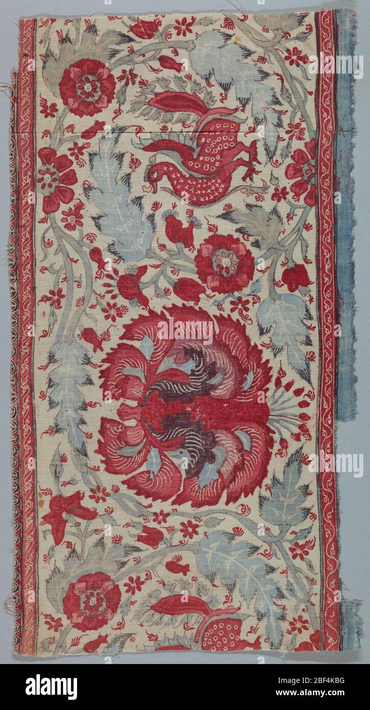 Bordure de chintz. Partie d'une frontière montrant un oiseau de paix et une énorme fleur. Banque D'Images