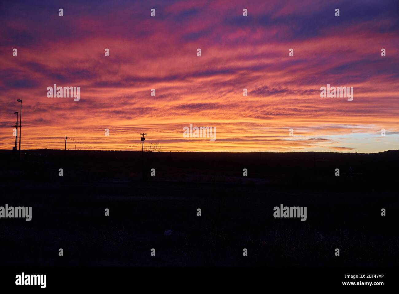 Magnifique ciel coucher de soleil désert coloré au Texas Banque D'Images