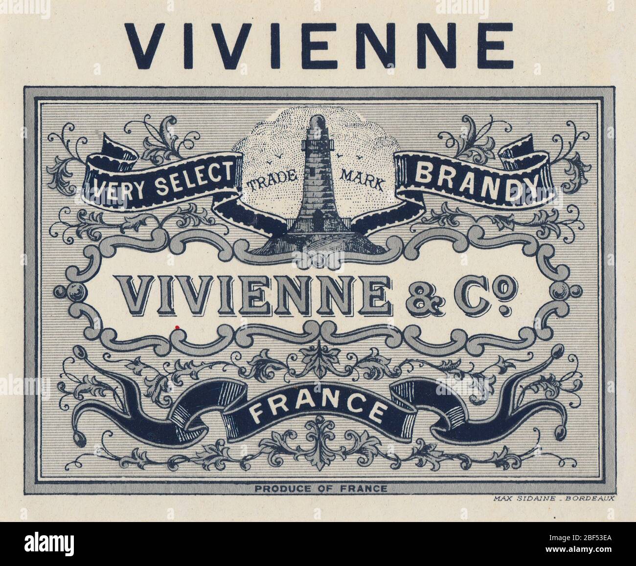 Label vintage non utilisé et rare d’une liqueur de brandy à base de vin française, avec le nom de Vivienne, de ‘Vivienne & Co’ en France Banque D'Images