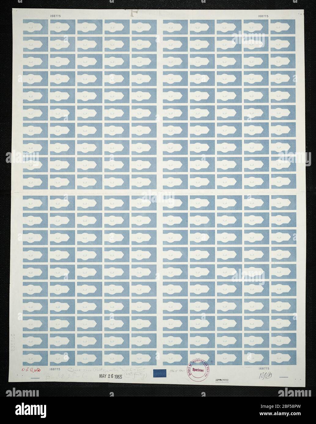 Étanchéité de la zone de canal et étanchéité de la plaque Jet plane. Les épreuves certifiées de plaque sont la dernière preuve imprimée de la plaque avant d'imprimer les timbres au Bureau de l'gravure et de l'impression. Ces épreuves de plaque sont uniques, avec les signatures et la date d'approbation. Banque D'Images