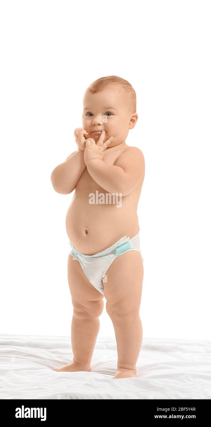 Joli Petit Bebe Sur Fond Blanc Photo Stock Alamy