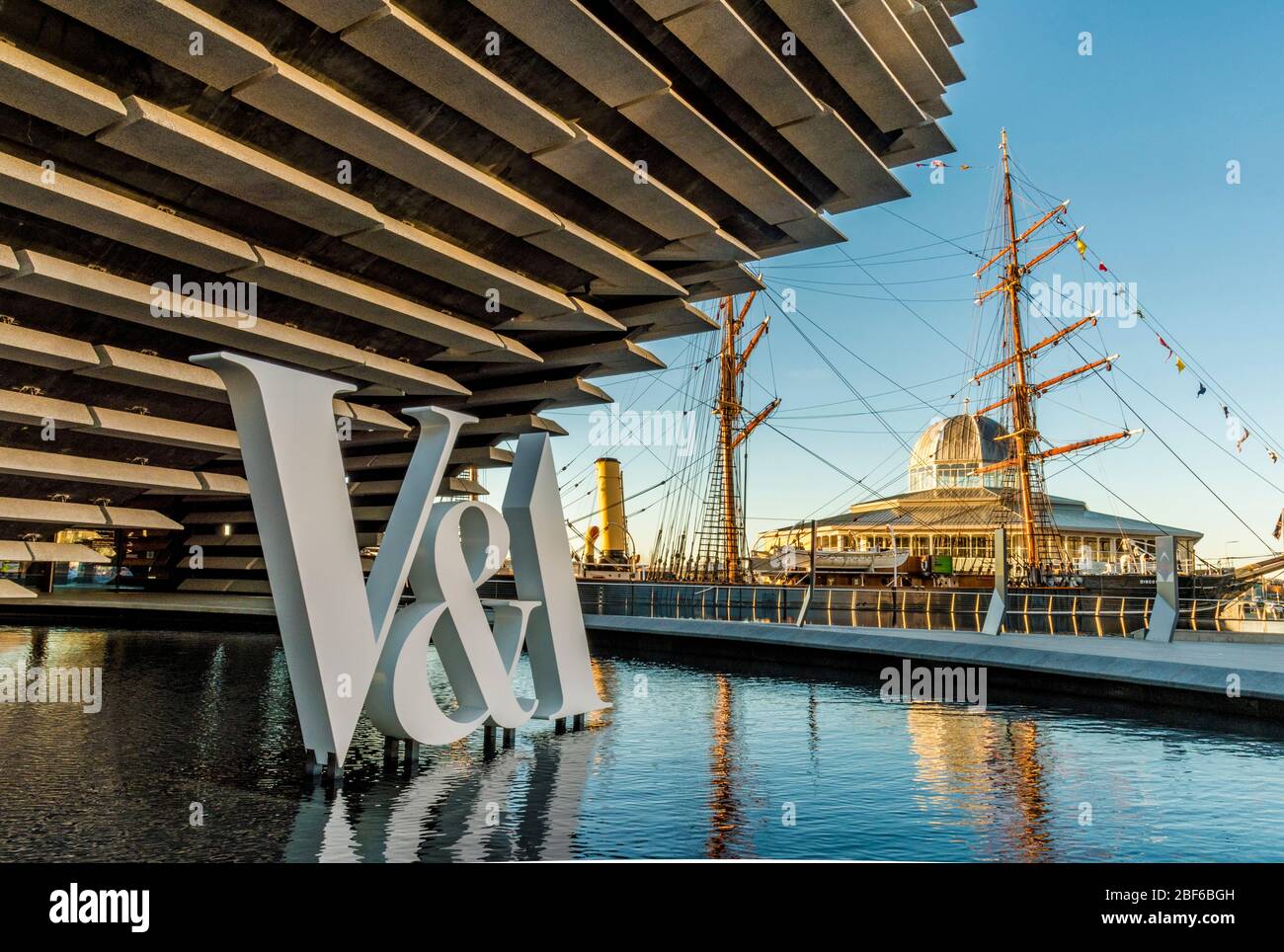 Découverte des navires de recherche royaux à Disvevery point, Dundee avec le musée V&A. Banque D'Images