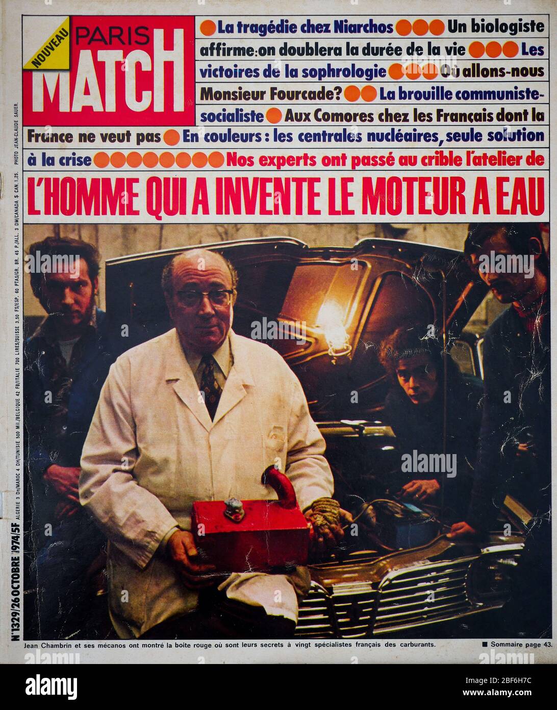 FrontPage du magazine français Paris-Match, n° 1329, l'ingénieur français Jean  Chambrin découvre le moteur d'eau, 1974, France Photo Stock - Alamy
