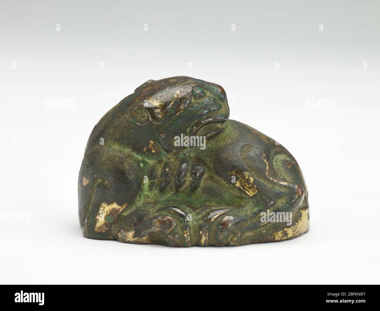 Ornement ou poids en forme de Tigerforen. Yamanaka et Co Banque D'Images