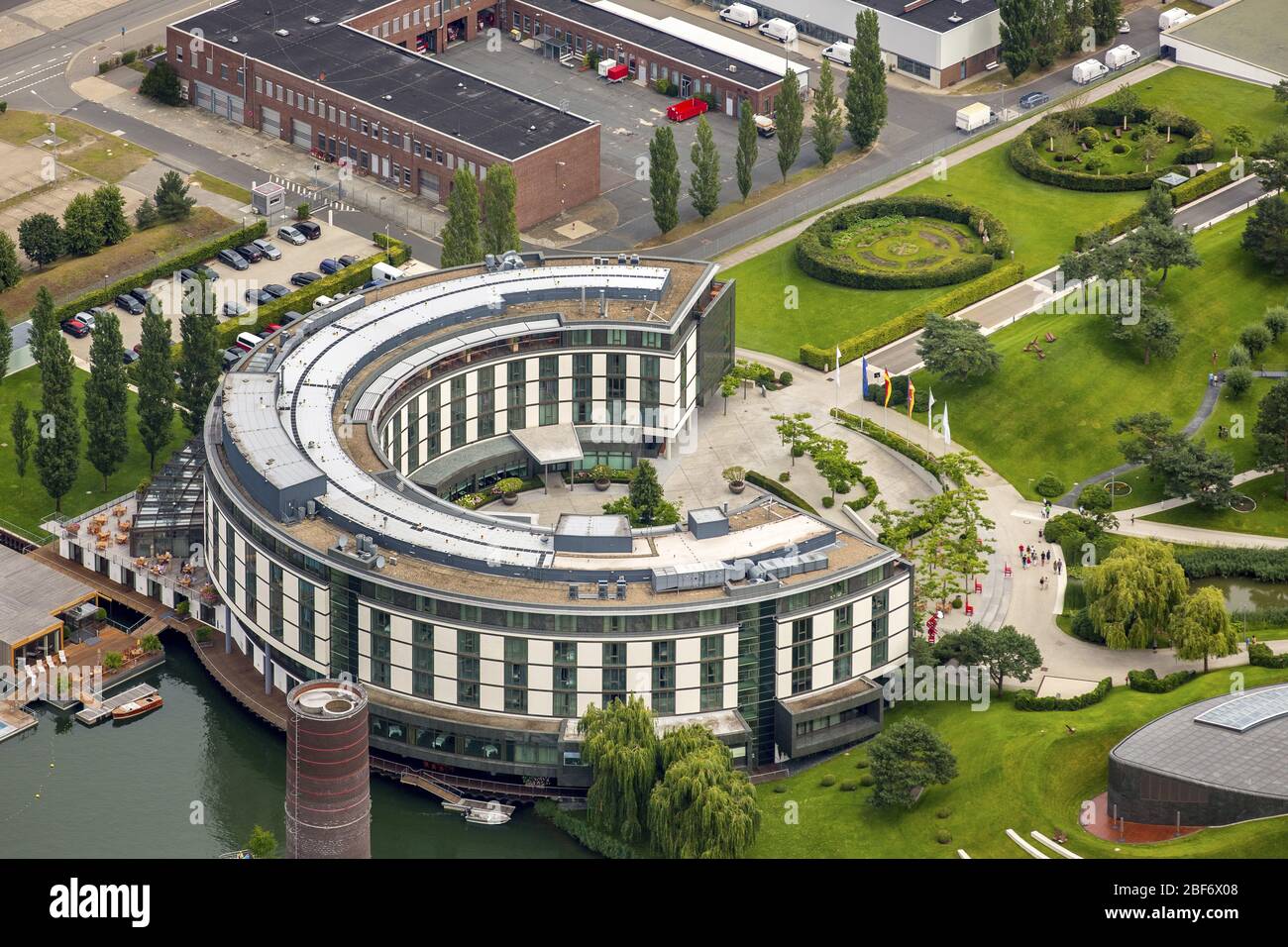 , Hôtel The Ritz-Carlton dans l'Autopark der VW-AG à Wolfsburg, 23.07.2016, vue aérienne, Allemagne, Basse-Saxe, Wolfsburg Banque D'Images