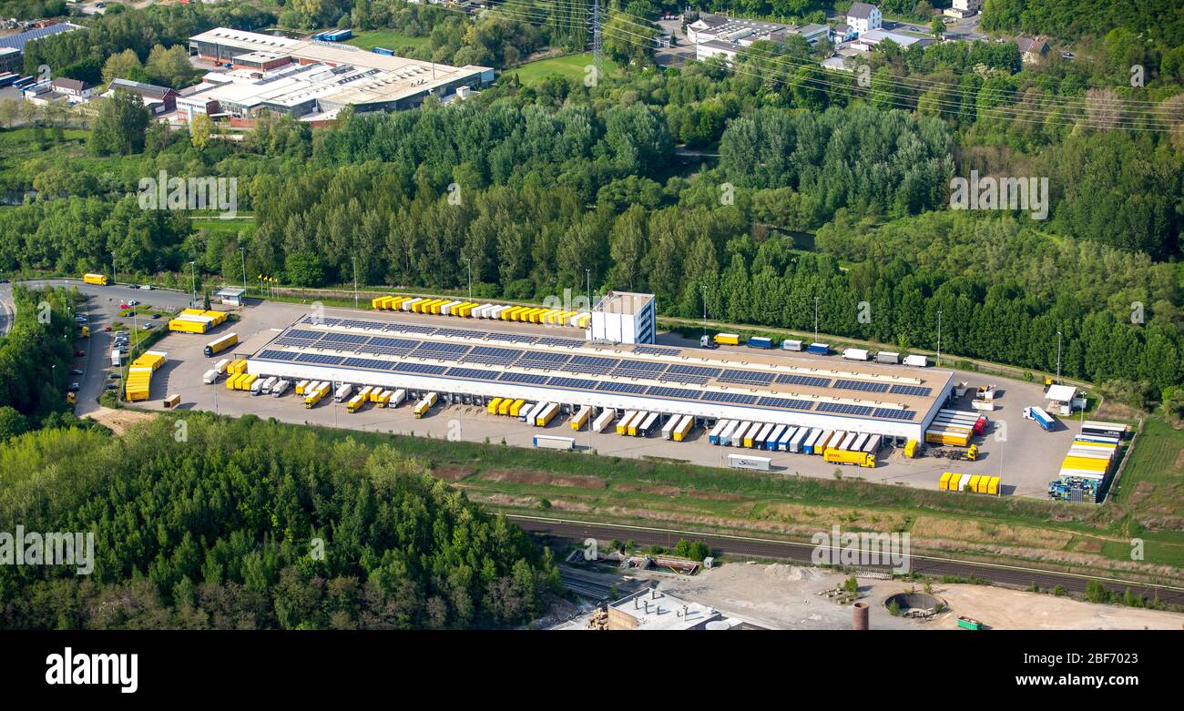 , centre logistique de DHL Freight GmbH à Dolomitenstrasse à Hagen, 09.05.2016, vue aérienne, Allemagne, Rhénanie-du-Nord-Westphalie, région de la Ruhr, Hagen Banque D'Images
