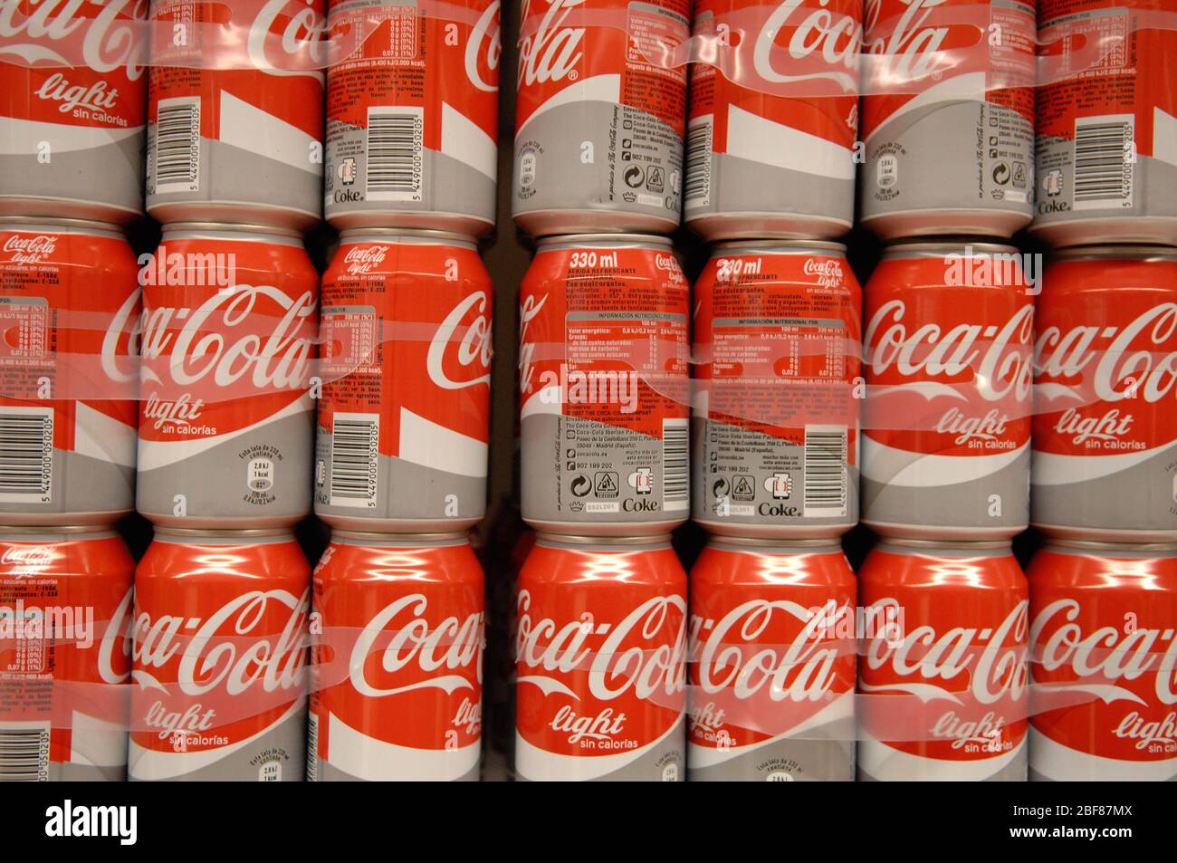 Boîtes de Coca Cola coke,soda, Banque D'Images