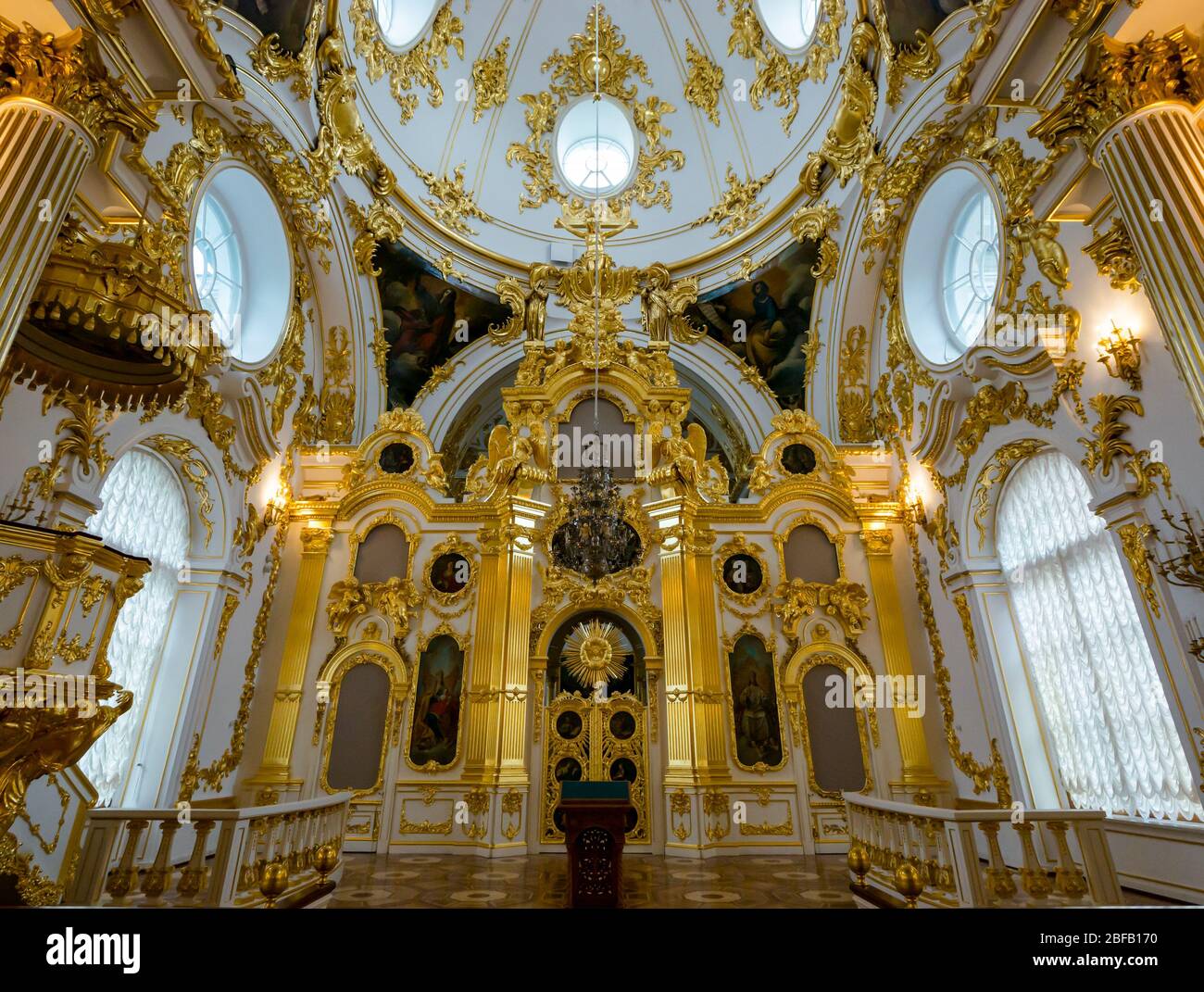 Intérieur de la Grande Eglise, Musée d'Etat de l'Hermitage, Palais d'hiver, Saint-Pétersbourg, Fédération de Russie Banque D'Images