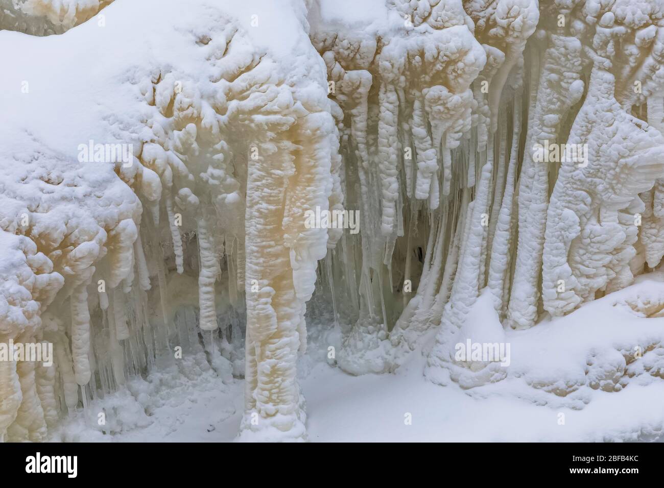 Chutes Thunder Brook le long de la route transcanadienne à l'ouest de Grand Falls-Windsor, Terre-Neuve, Canada Banque D'Images