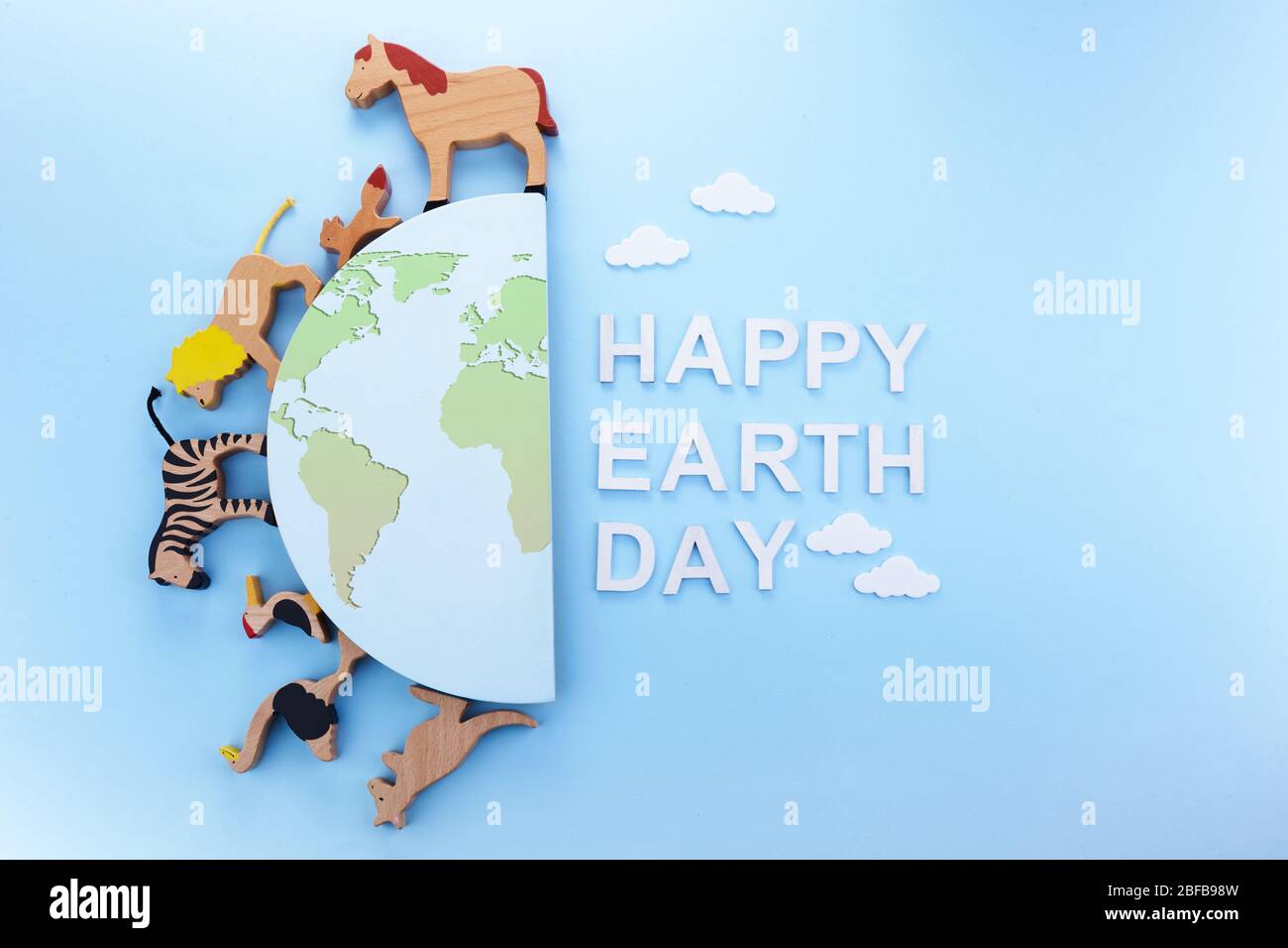 Bannière plate avec jour vert de terre. Concept écologique. Concept de planète Terre sauvée. Banque D'Images