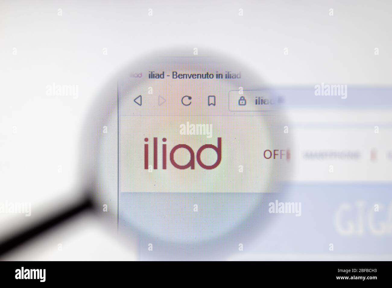 Los Angeles, Californie, États-Unis - 16 avril 2020: Logo du site Iliad sur la page d'accueil. Site Iliad.it gros plan , éditorial illustratif Banque D'Images