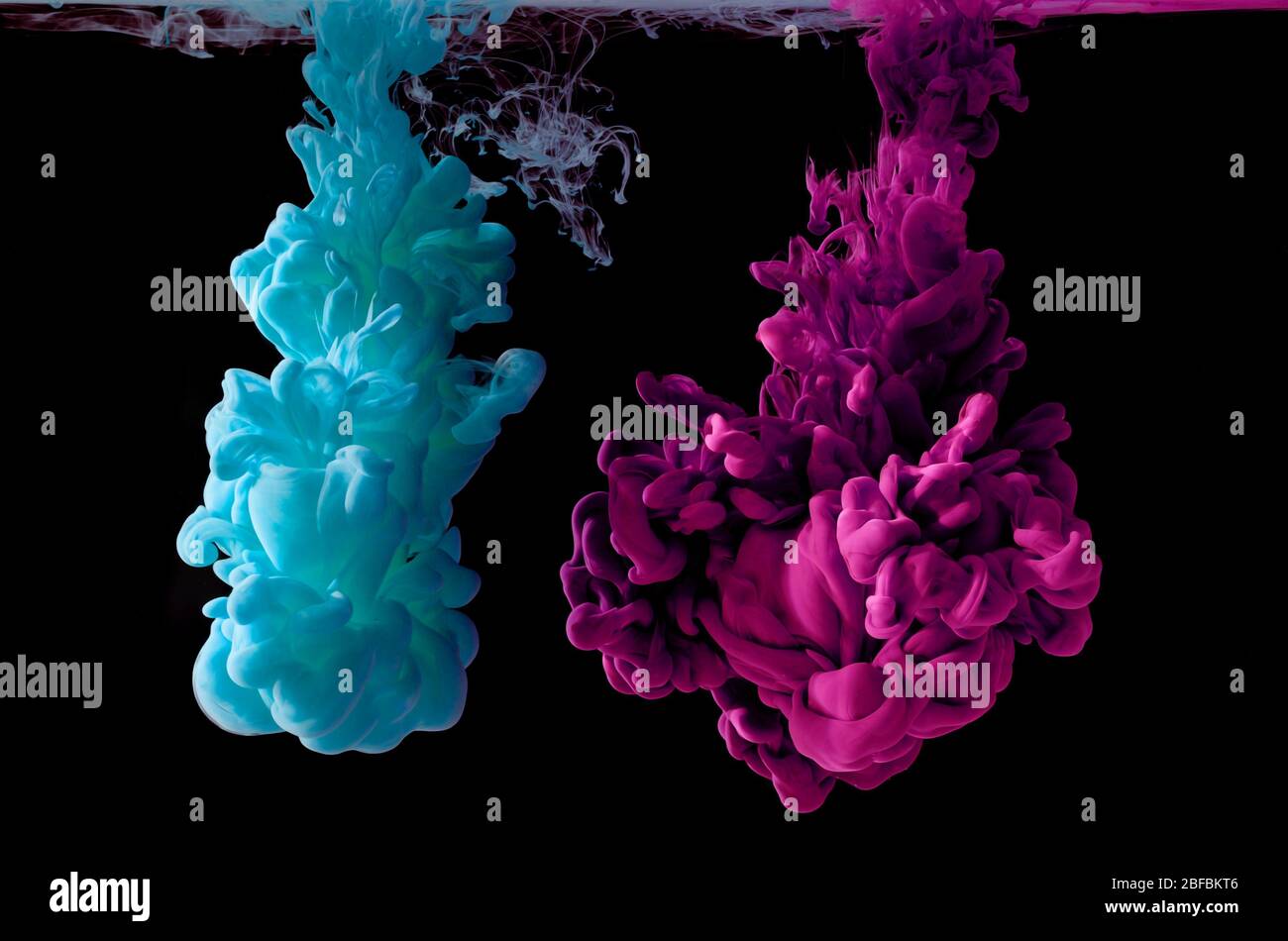 encres dans l'eau, couleur explosion abstraite Banque D'Images