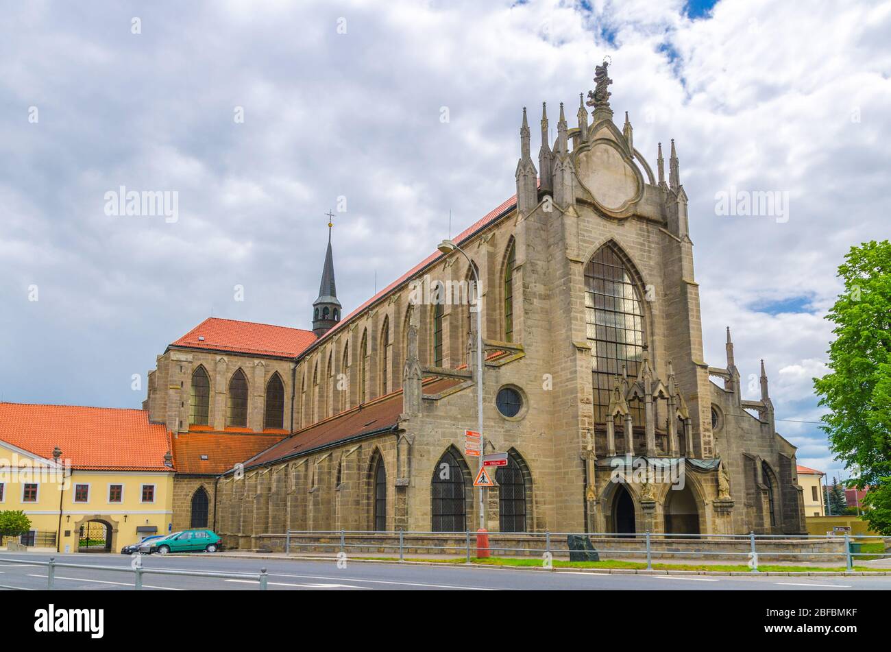 L'église de l'Assomption de notre Dame et de Saint Jean le Baptiste à Sedlec est un bâtiment gothique et baroque de l'église dans la ville de Kutna Hora, Centr Banque D'Images