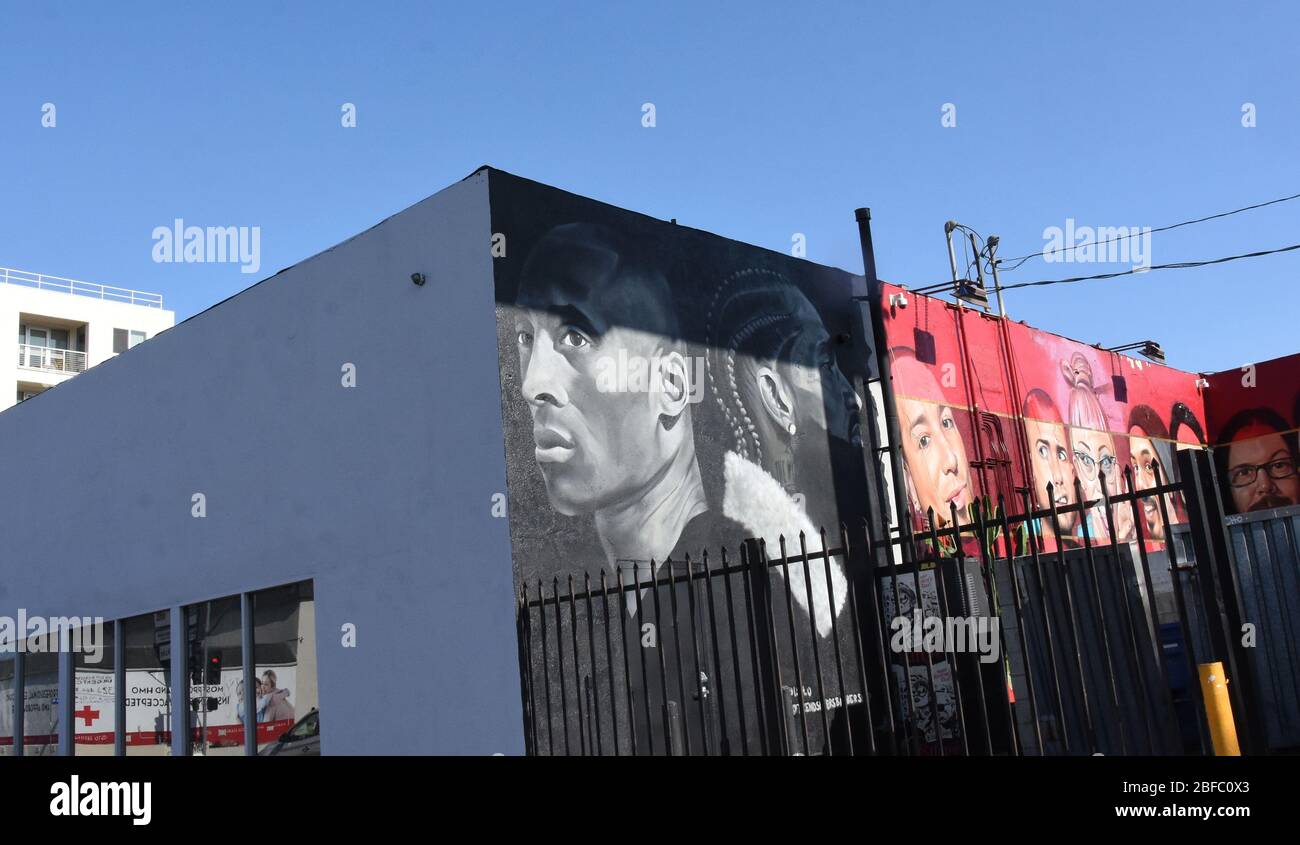 Los Angeles, Californie, États-Unis 17 avril 2020 une vue générale de l'atmosphère Kobe Bryant mural le 17 avril 2020 à Los Angeles, Californie, États-Unis. Photo de Barry King/Alay stock photo Banque D'Images