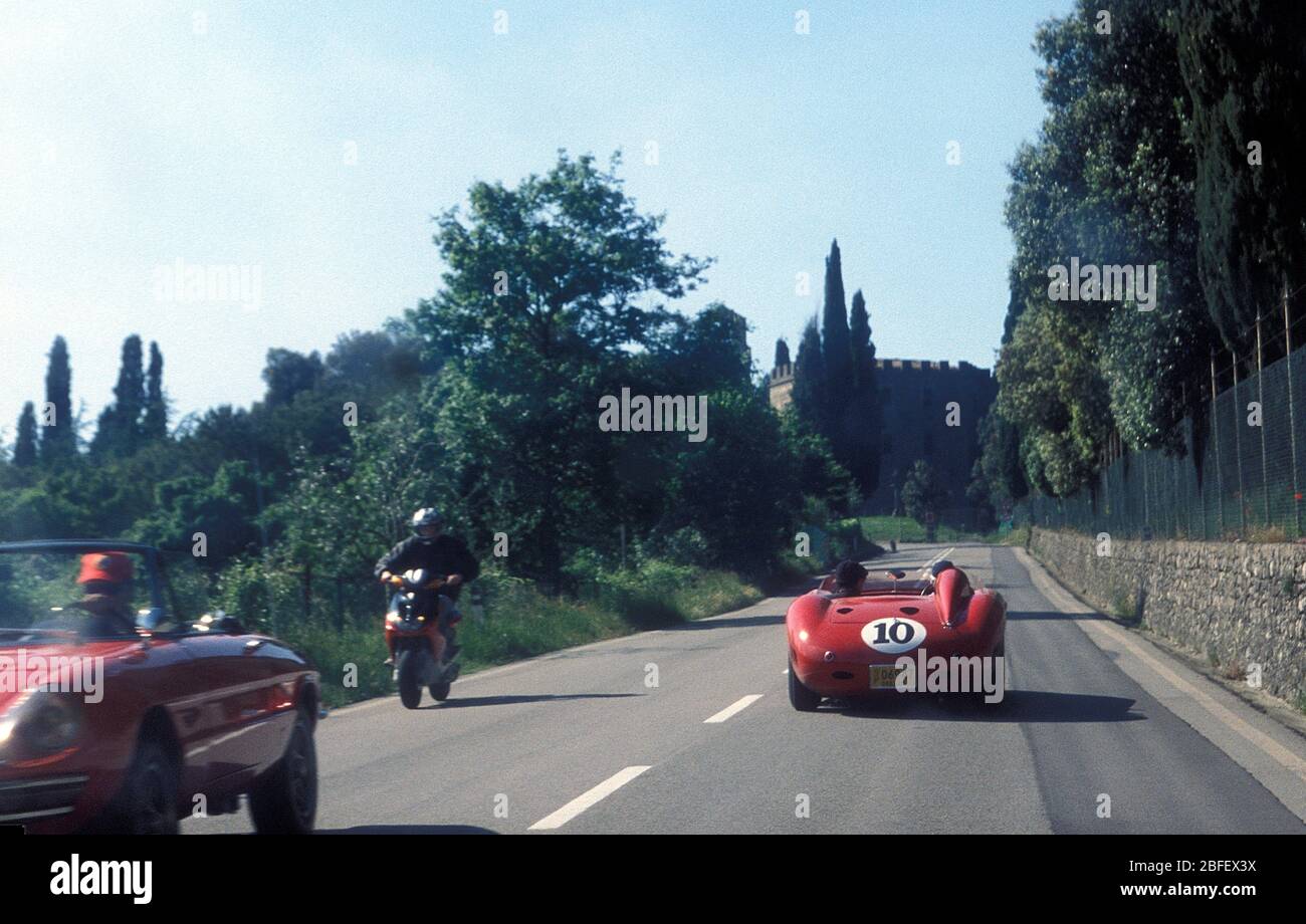 Masérati Sports voiture de course participant au Mille Miglia 2001 . Banque D'Images