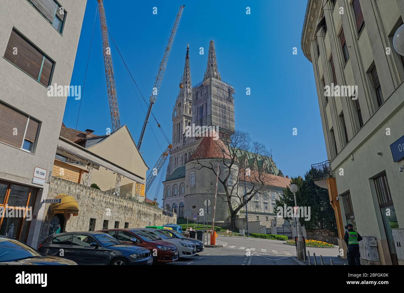 Cathédrale endommagée dans le tremblement de terre qui a frappé Zagreb Banque D'Images