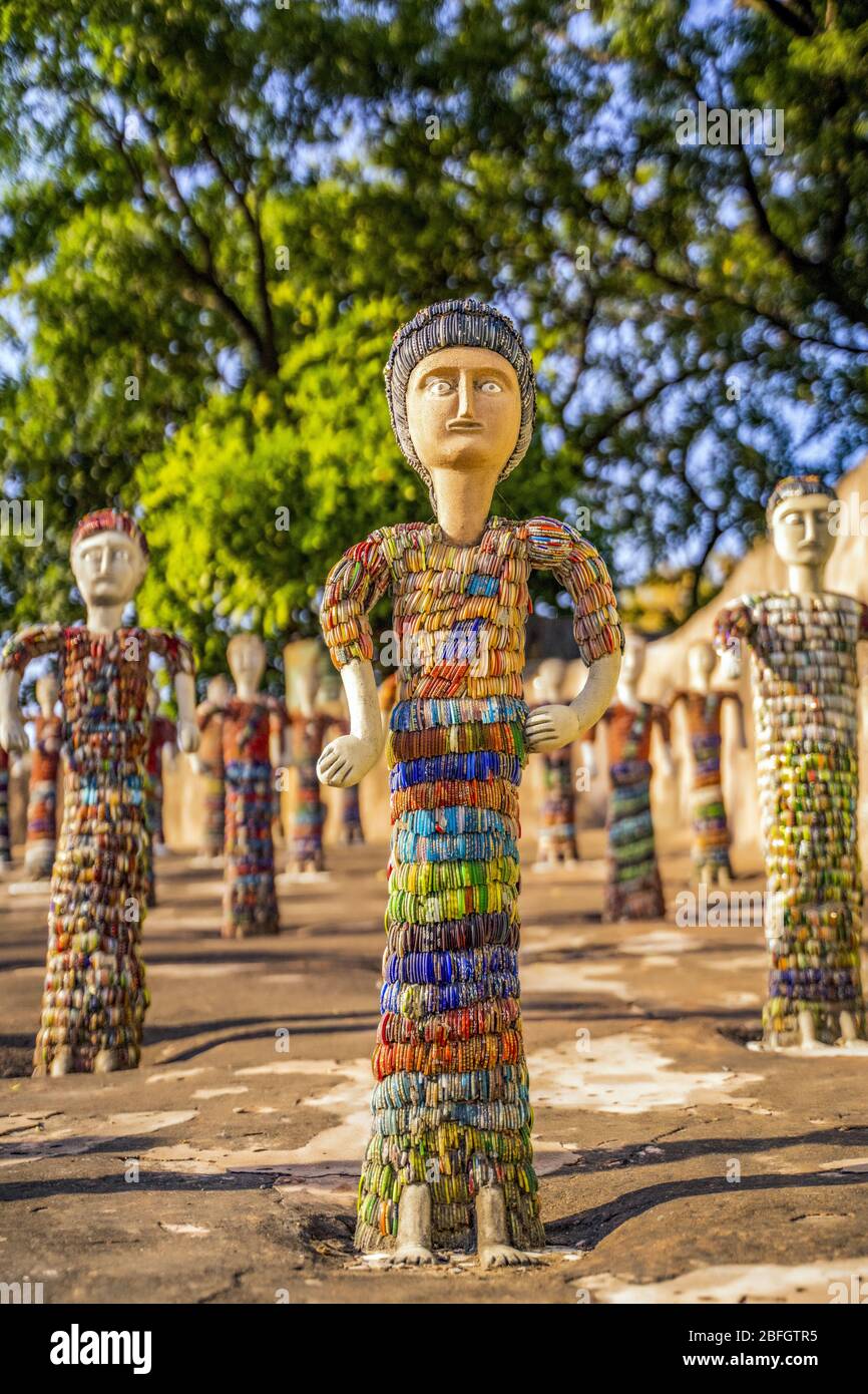 Le jardin de roches de Chandigarh est un jardin de sculptures à Chandigarh, en Inde. Il est également connu sous le nom de jardin de roches de Nek Chand après son fondateur Nek Chand sain Banque D'Images