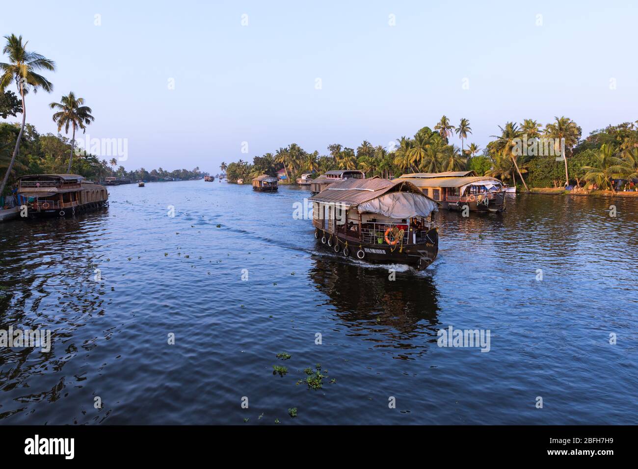 Alleppey, Kerala - 6 janvier 2019: Bateaux maison à alleppey backeaux kerala inde Banque D'Images