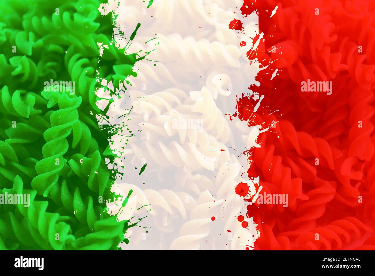 Drapeau italien sur fond de pâtes Banque D'Images