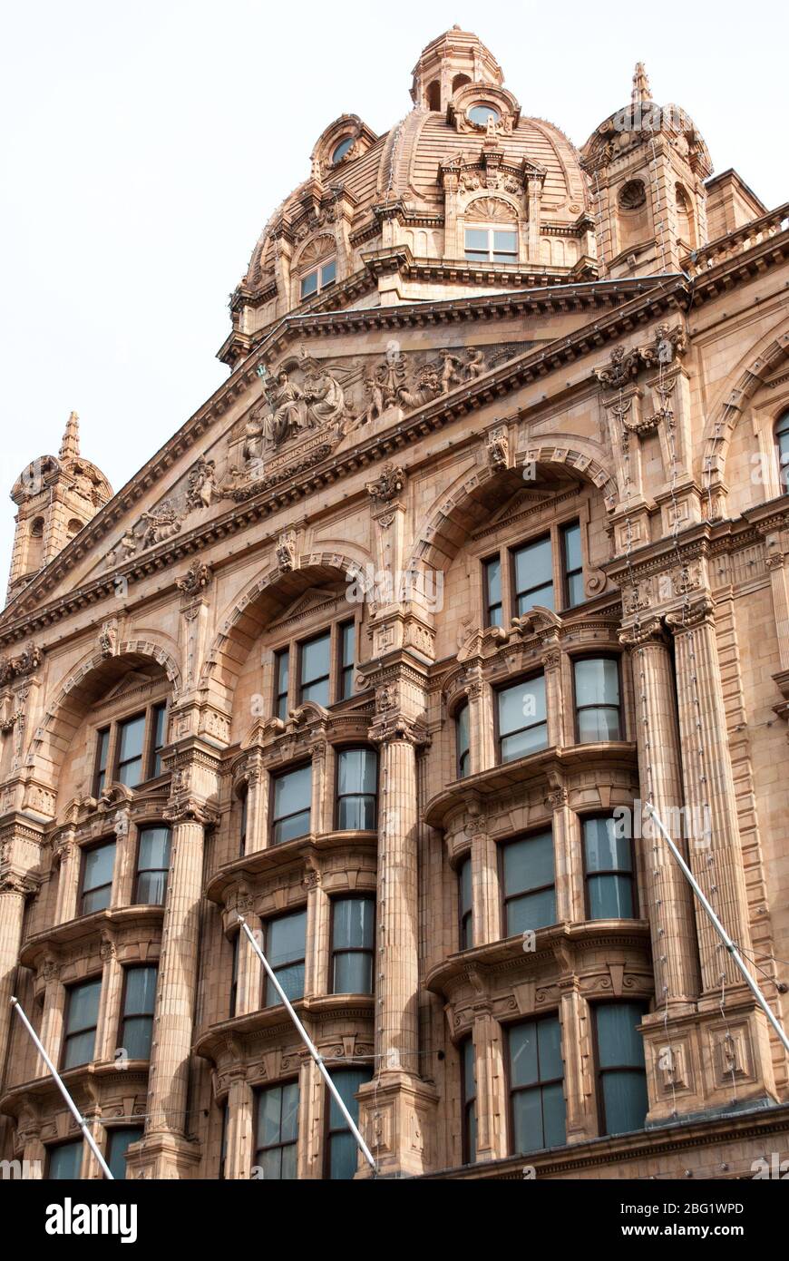 Regency Architecture Neoclassical Harrods Department Store 87-135 Brompton Rd, Knightsbridge, Londres SW1X 7XL par Charles William Stephens Banque D'Images