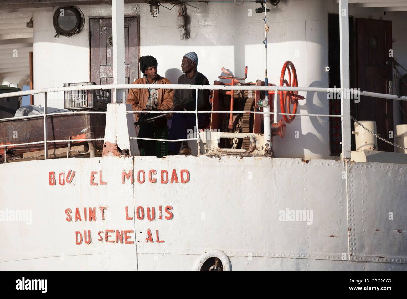 Le bateau antique Bou el Mogdad sur le fleuve Sénégal. Banque D'Images