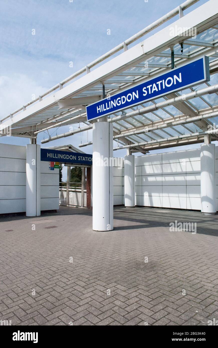 Station de métro Hillingdon, long Lane, Hillingdon, Uxbridge UB10 9NR par Cassidy Taggart Partnership Banque D'Images