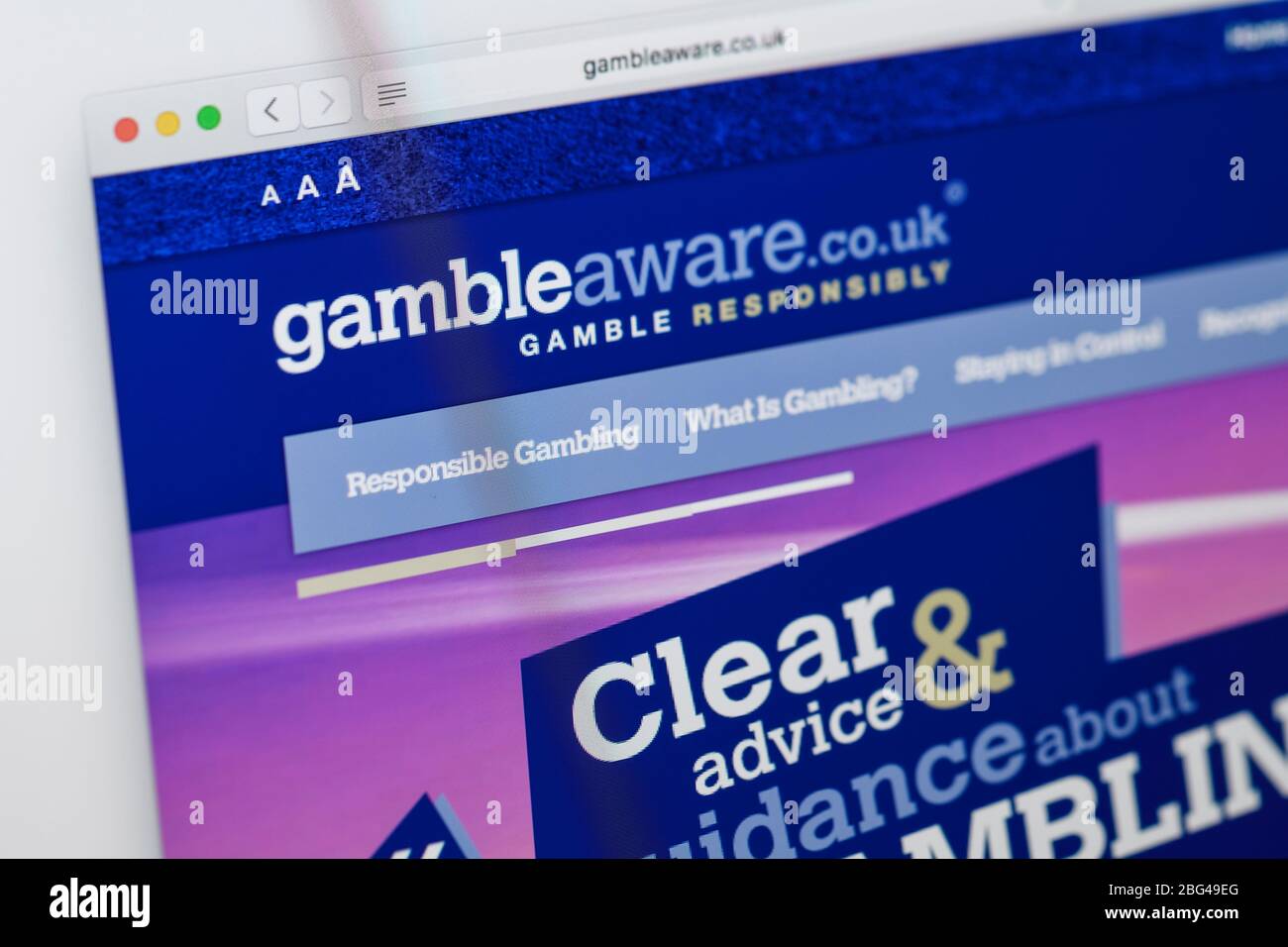Gros plan sur la page d'accueil de Gamble Aware sur un écran d'ordinateur Banque D'Images